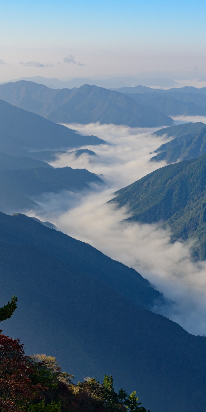 Handy-Wallpaper Landschaft, Natur, Berg, Nebel, Gebirge, Japan, Tal, Erde/natur kostenlos herunterladen.