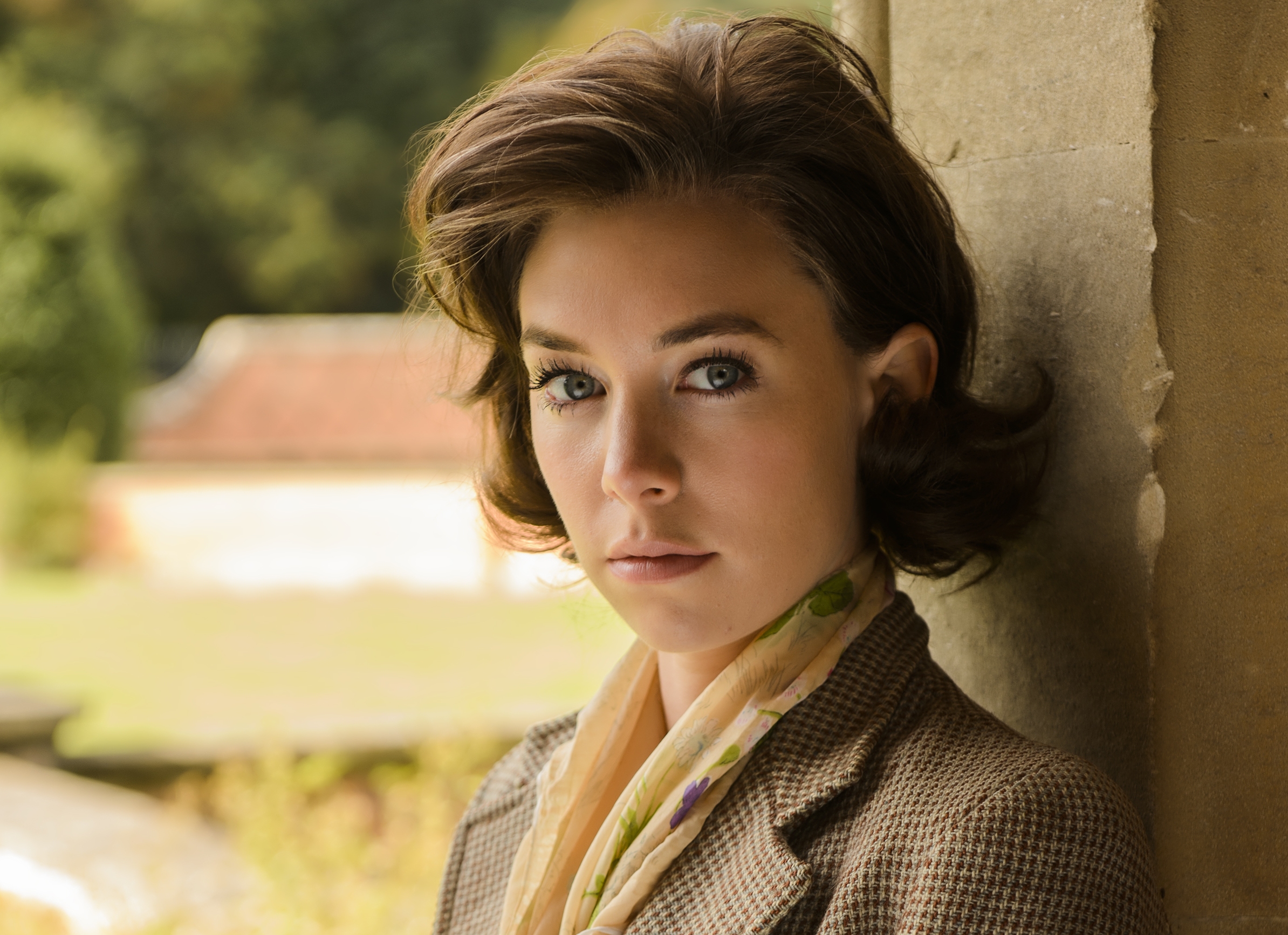 Download mobile wallpaper Celebrity, Actress, Vanessa Kirby for free.