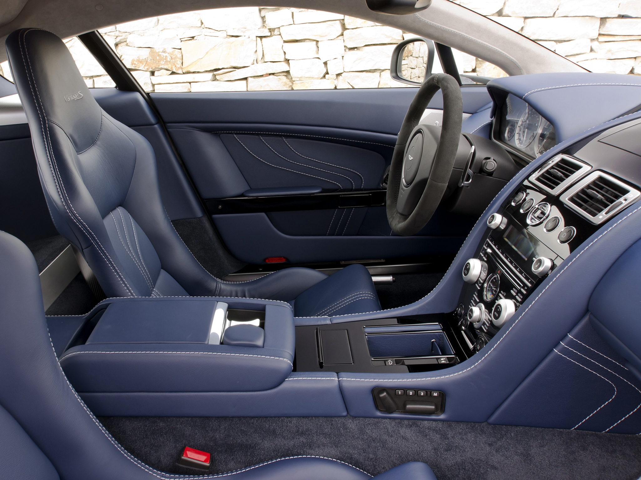 cars, interior, aston martin, steering wheel, rudder, salon, 2011, v8, vantage cell phone wallpapers