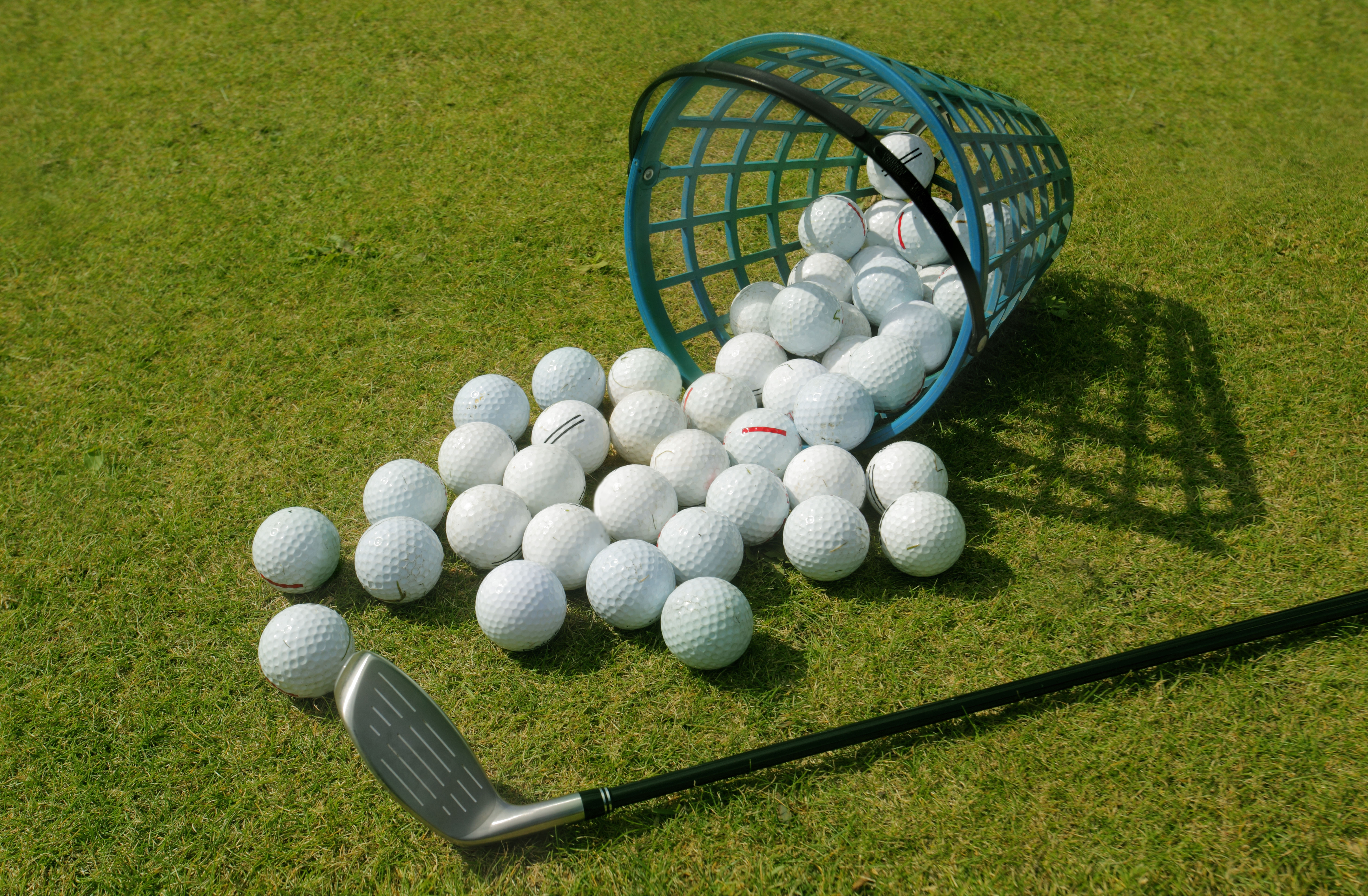 Handy-Wallpaper Sport, Golf, Golfball, Golfclub kostenlos herunterladen.
