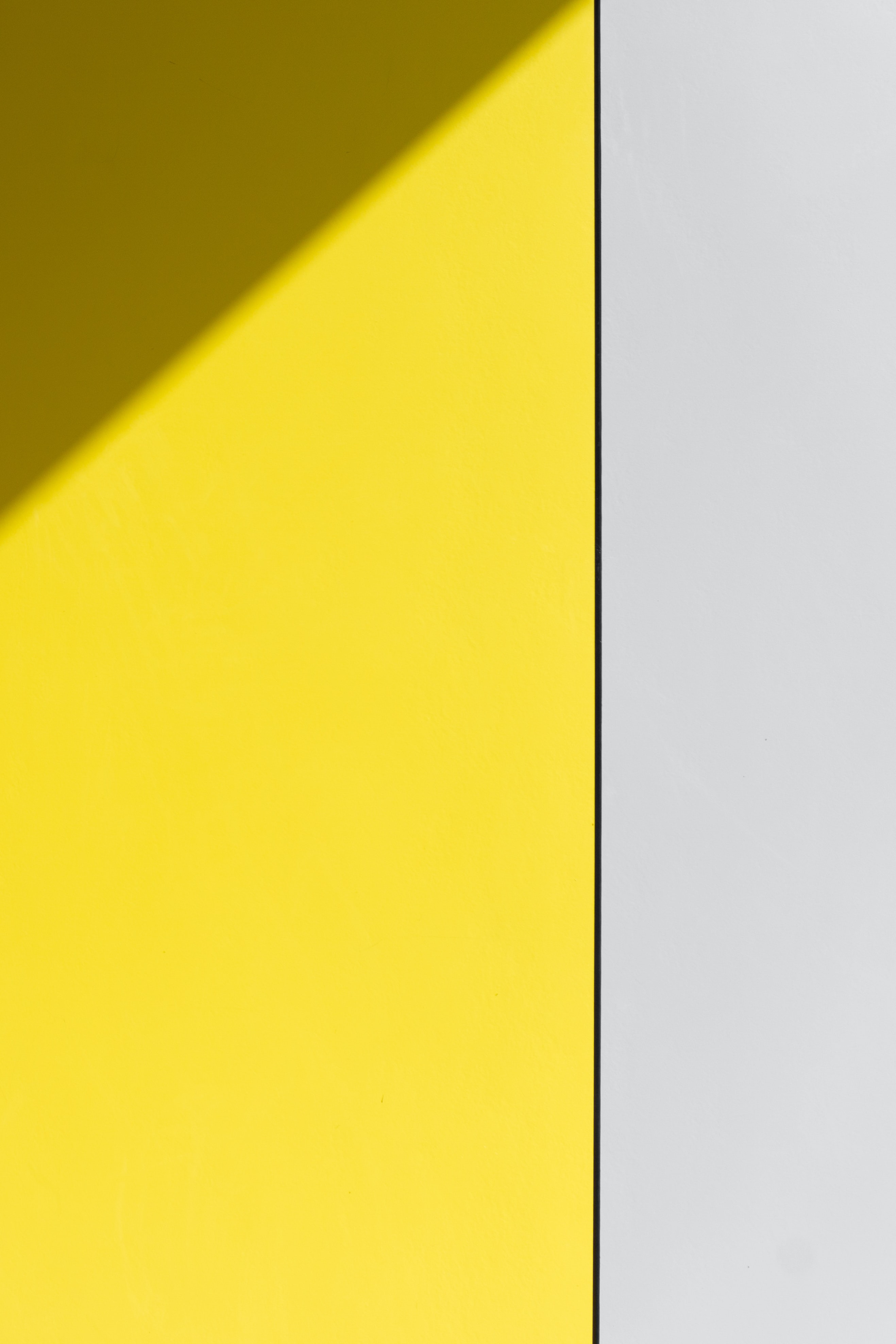 56153 завантажити шпалери сірий, жовтий, мінімалізм, стіна, смуги, лінія - заставки і картинки безкоштовно