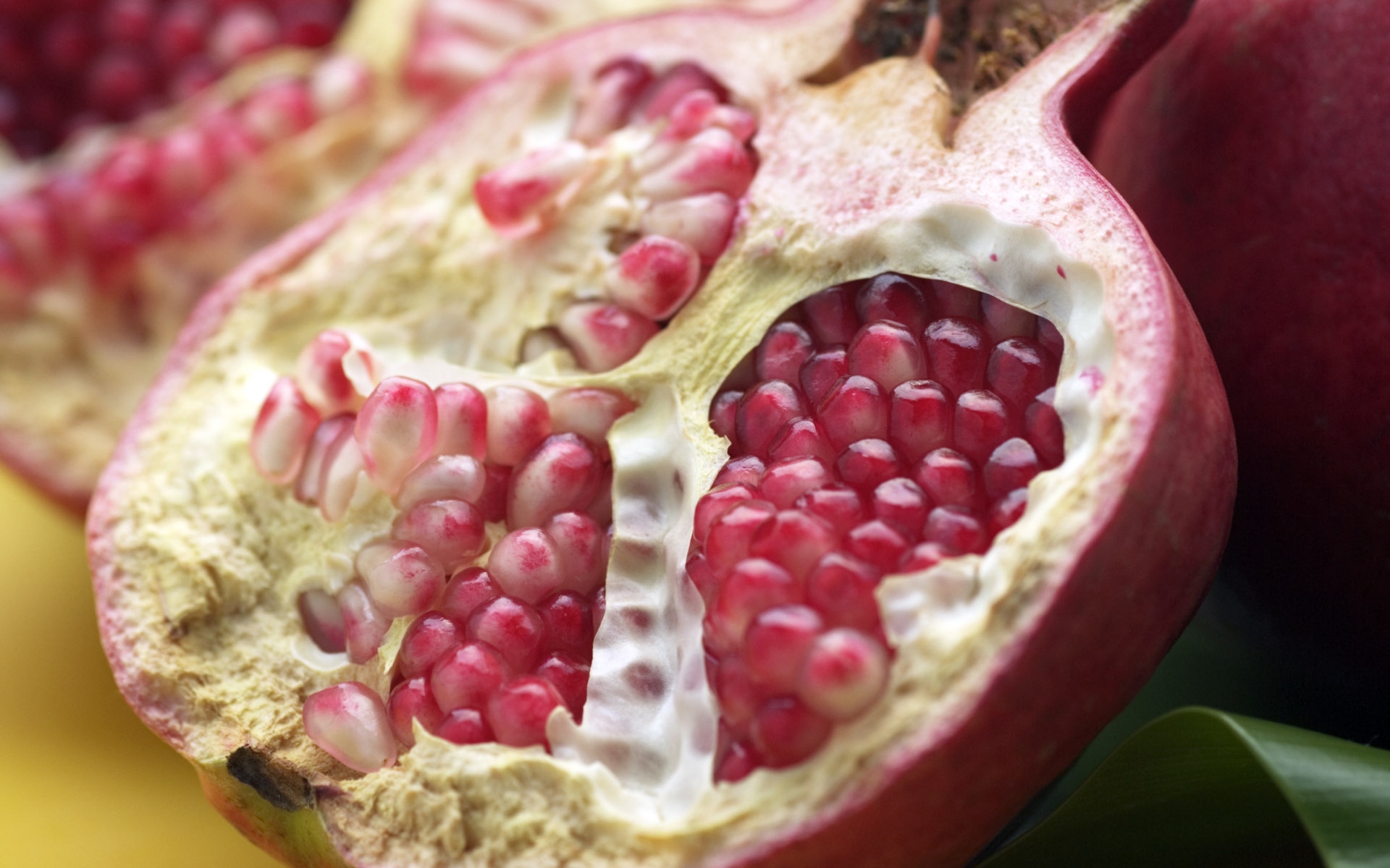 Free download wallpaper Fruits, Food, Pomegranate on your PC desktop
