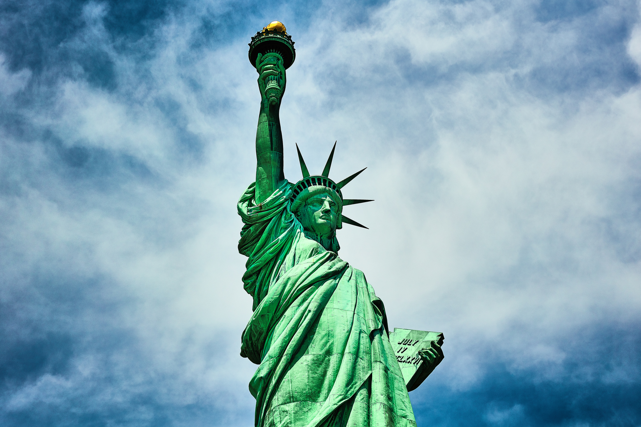 Скачать картинку Статуя Свободы, Нью Йорк, Сделано Человеком в телефон бесплатно.