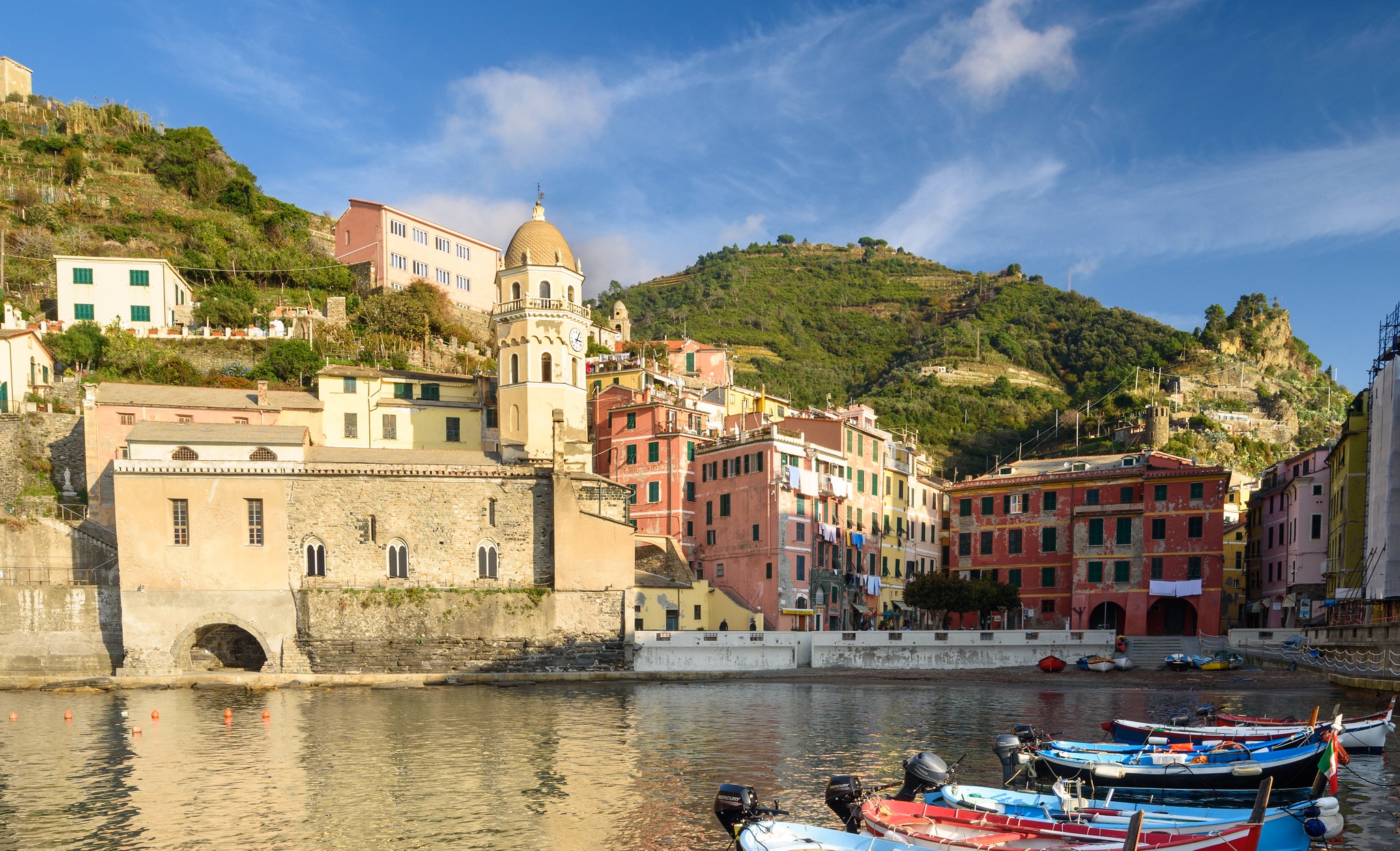 Free download wallpaper Italy, Building, House, Tower, Vernazza, Man Made, Towns on your PC desktop