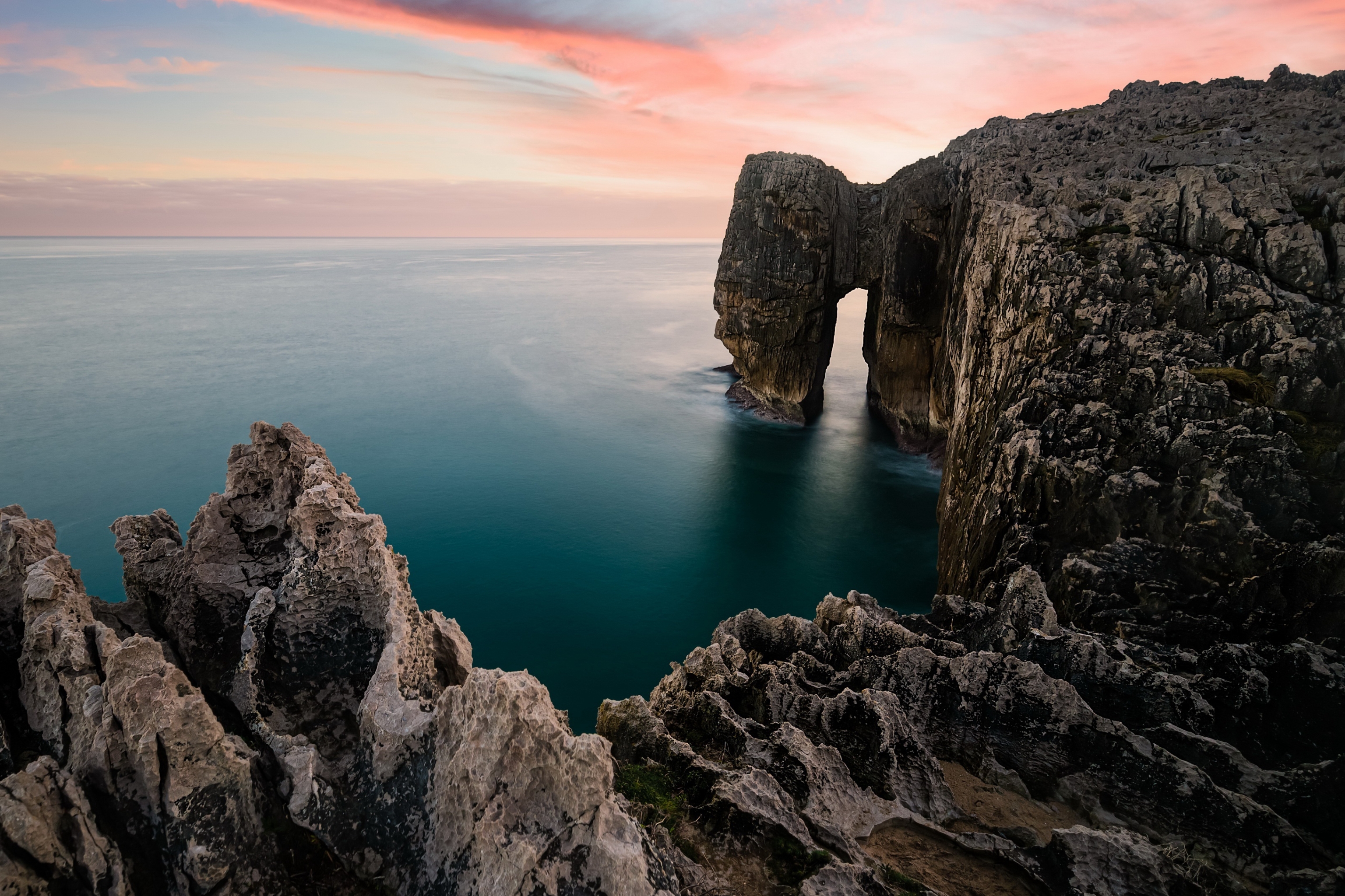 Скачать картинку Горизонт, Арка, Земля/природа в телефон бесплатно.