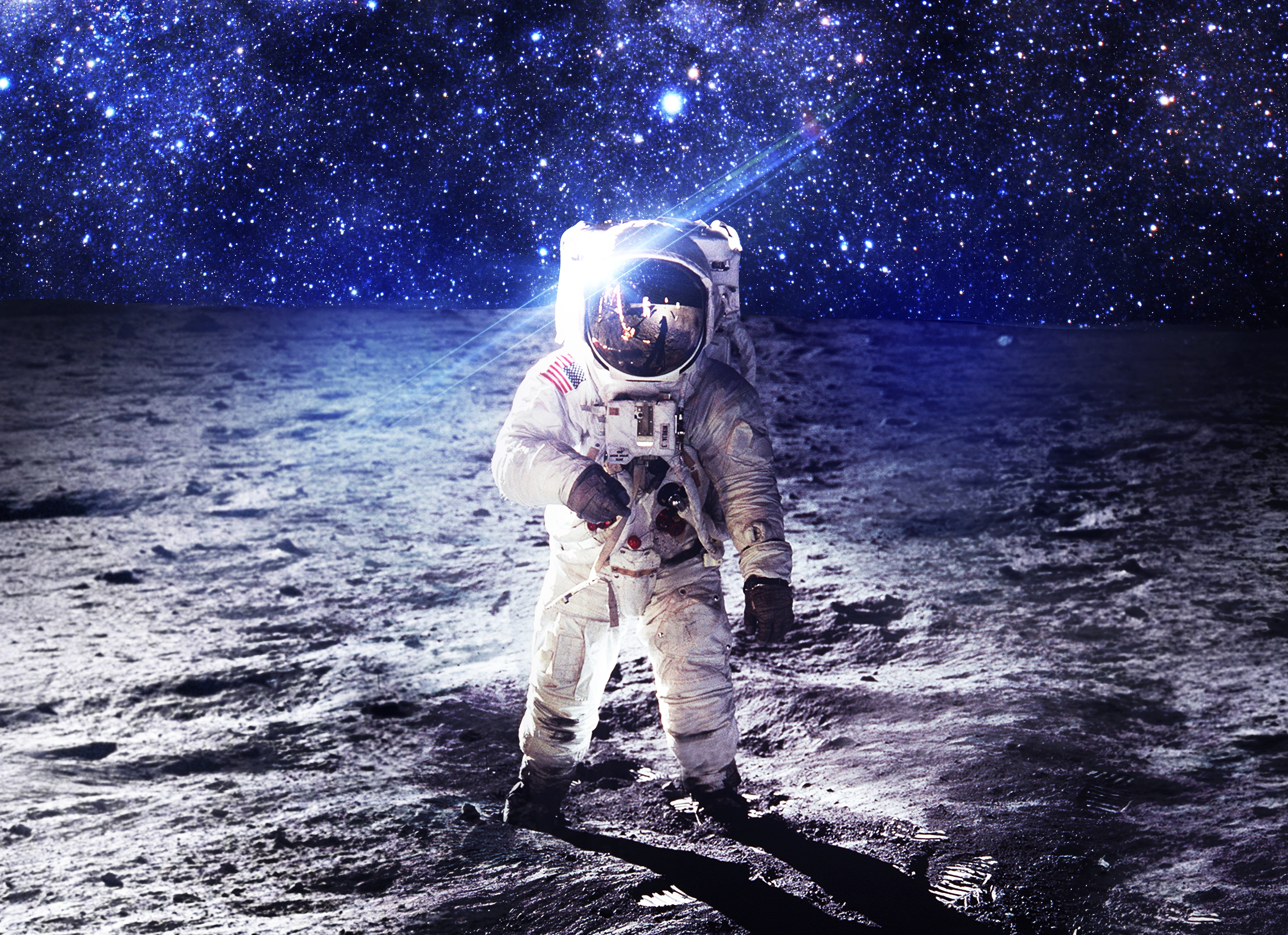Скачать обои бесплатно Звезды, Космонавт, Скафандр, Планета, Космос картинка на рабочий стол ПК