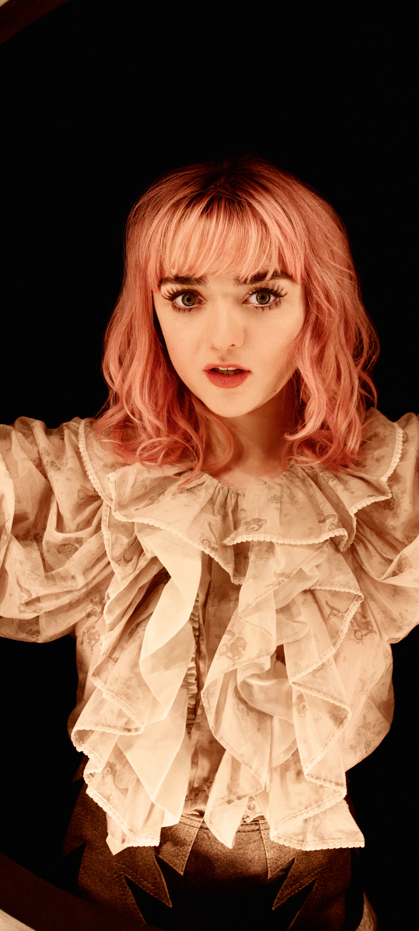 Download mobile wallpaper English, Pink Hair, Celebrity, Actress, Maisie Williams for free.