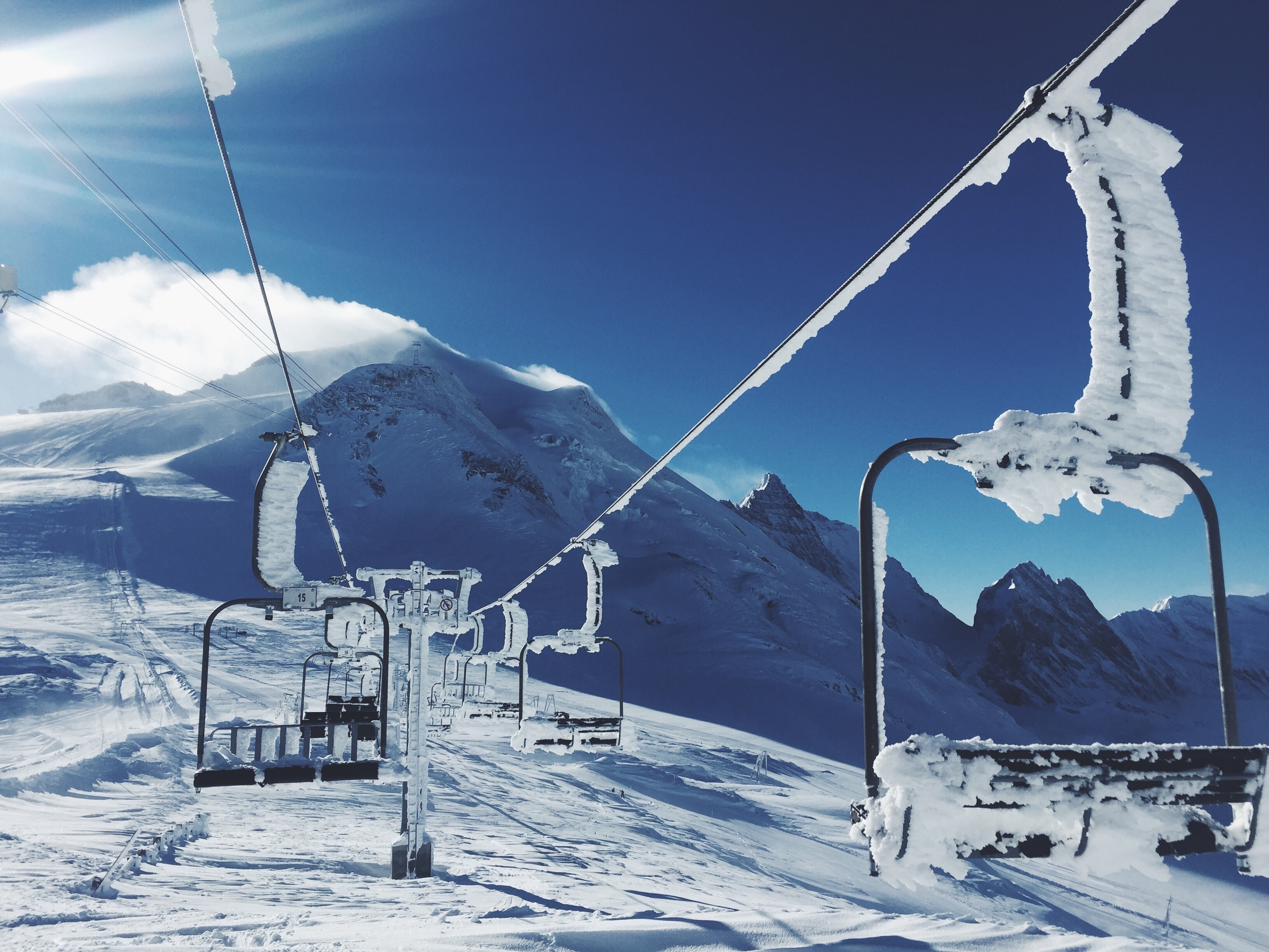 Download mobile wallpaper Ski Lifts, Snow, Nature, Mountains for free.
