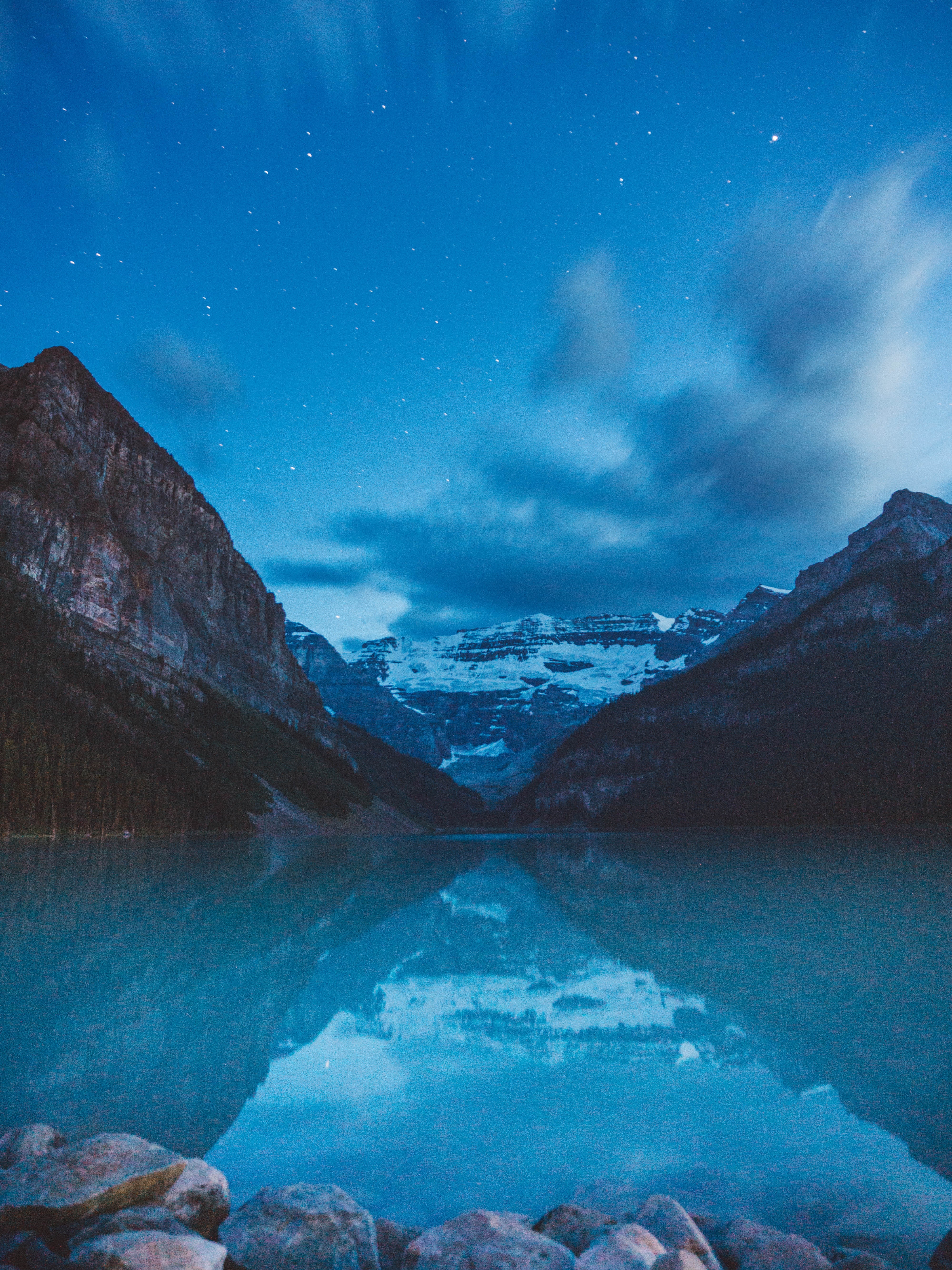 Téléchargez gratuitement l'image Nature, Nuit, Lac, Montagnes, Sombre, Paysage sur le bureau de votre PC