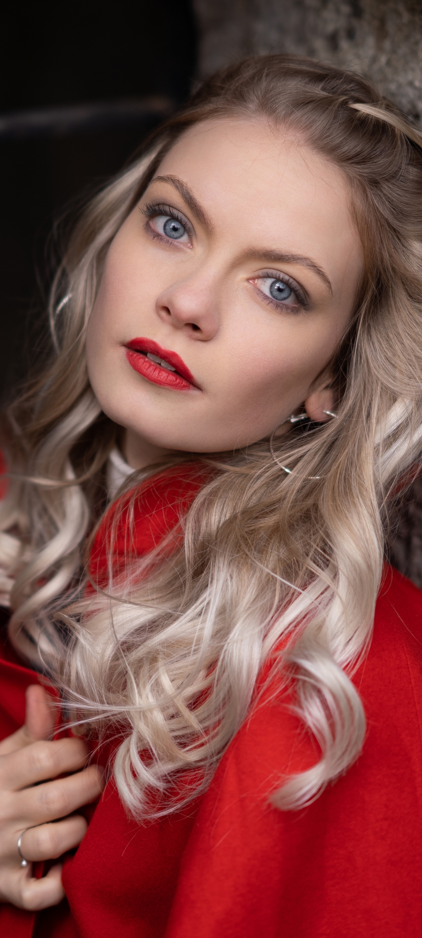 Handy-Wallpaper Blond, Modell, Frauen, Blaue Augen, Blondinen, Lippenstift kostenlos herunterladen.