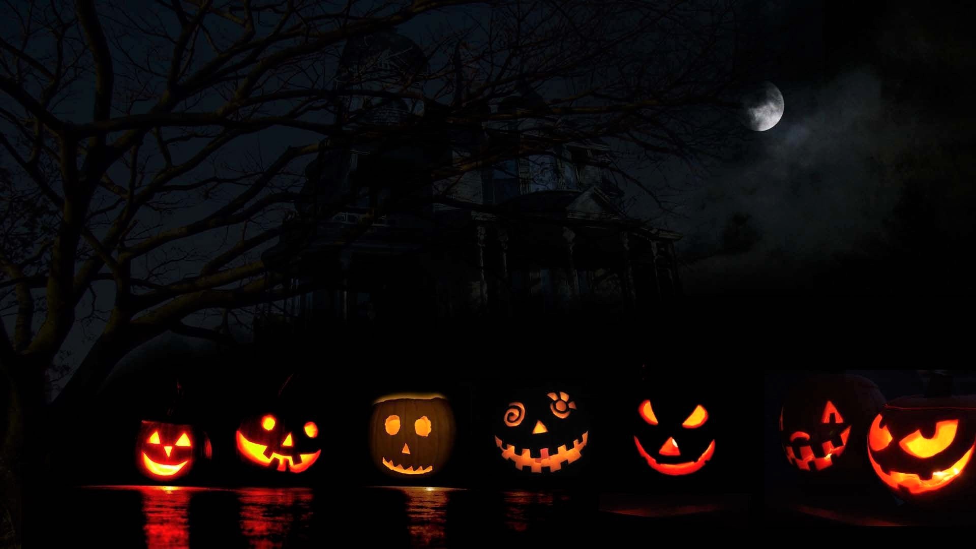 Laden Sie das Feiertage, Halloween, Mond, Gespenstisch, Spukhaus, Kürbislaterne-Bild kostenlos auf Ihren PC-Desktop herunter