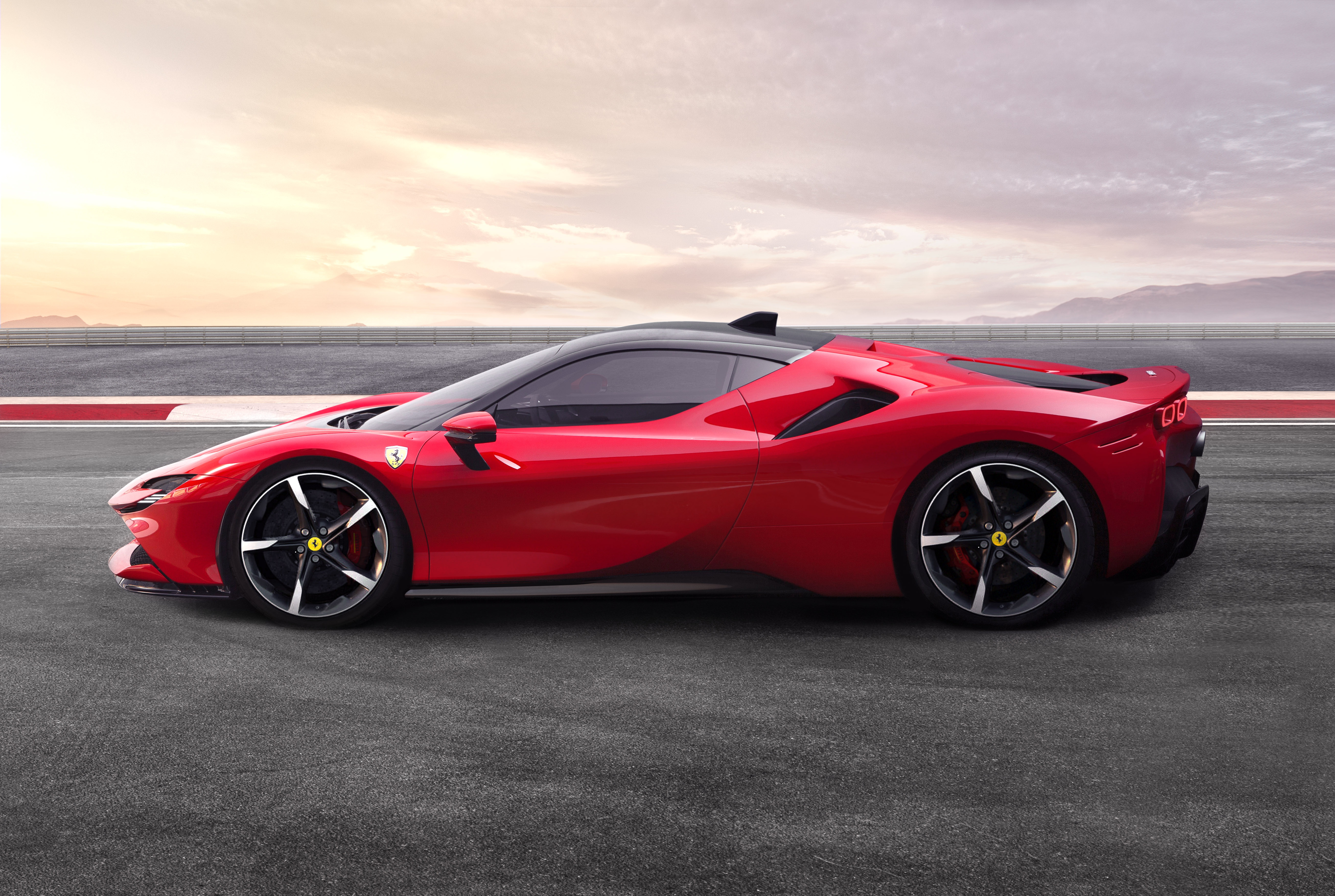 Laden Sie Ferrari Sf90 Stradale HD-Desktop-Hintergründe herunter