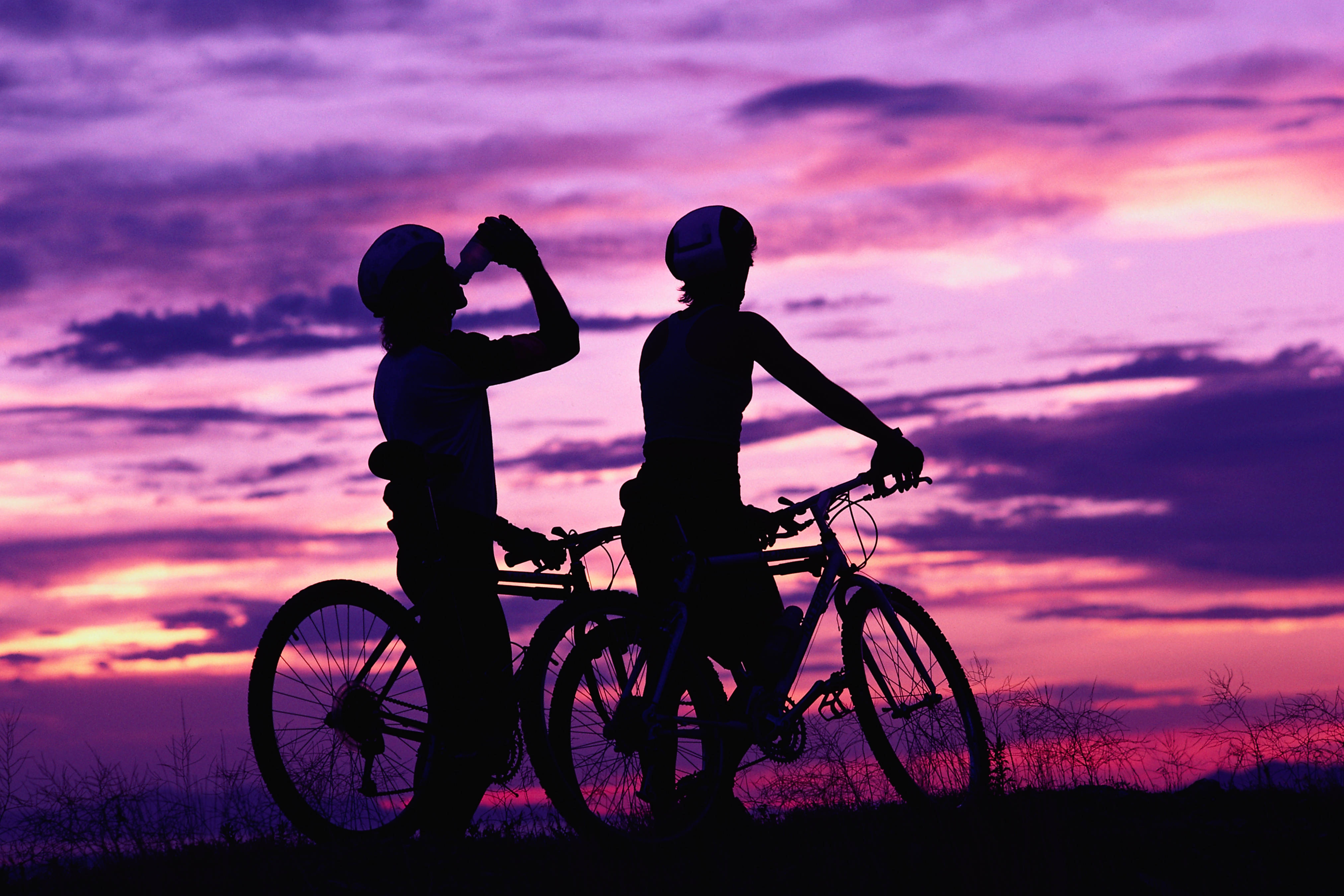 sports, sunset, relaxation, rest, cyclists HD wallpaper