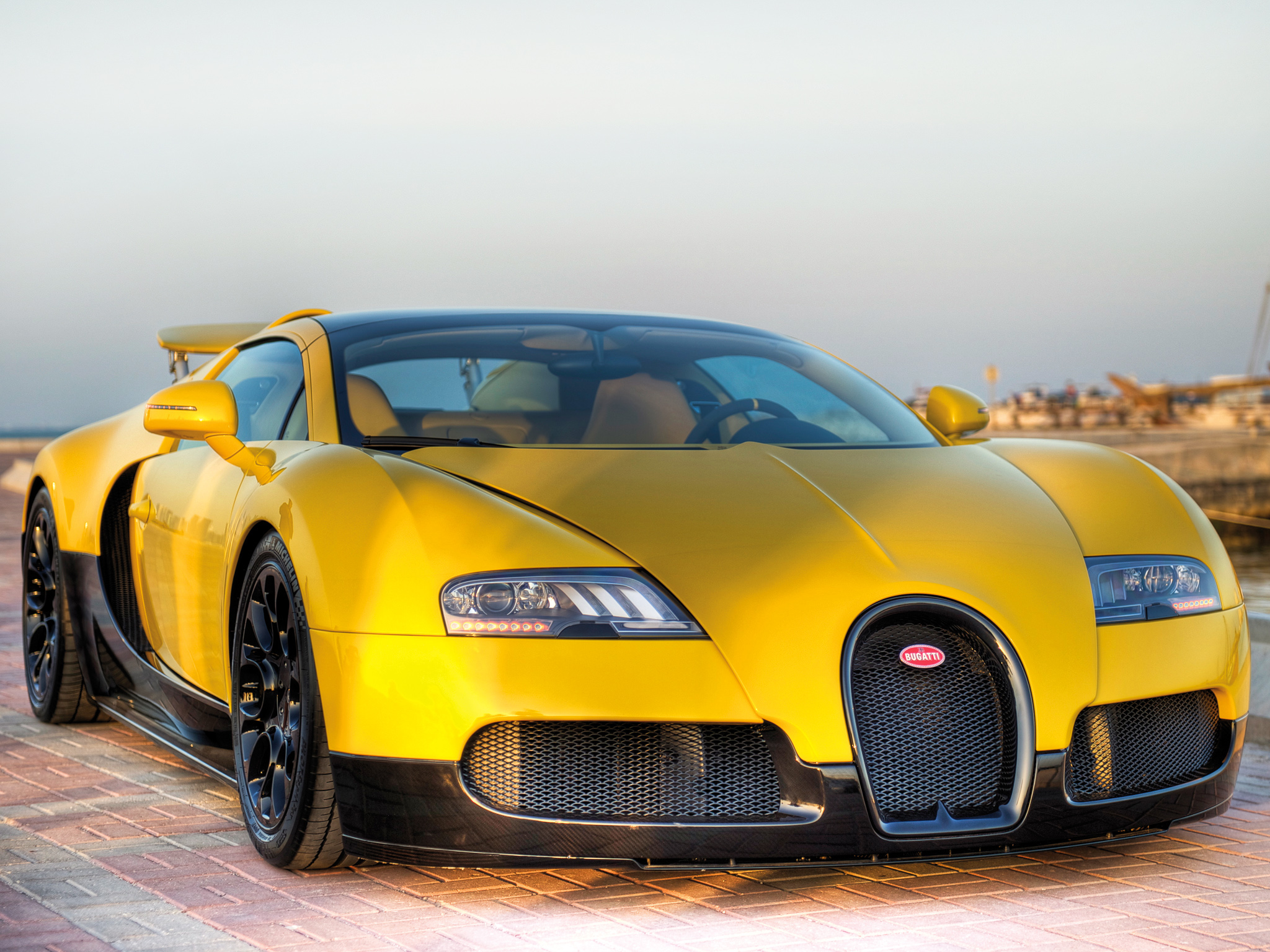 Handy-Wallpaper Bugatti, Bugatti Veyron, Fahrzeuge, Gelbes Auto kostenlos herunterladen.