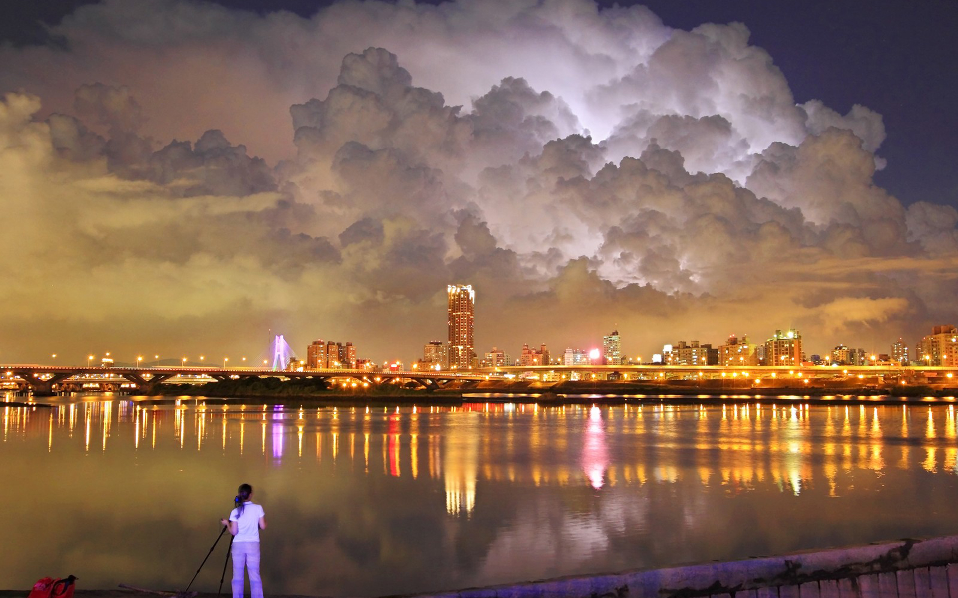 Descarga gratis la imagen Noche, Ciudad, Puente, Fotografía, Pintoresco, Reflejo en el escritorio de tu PC