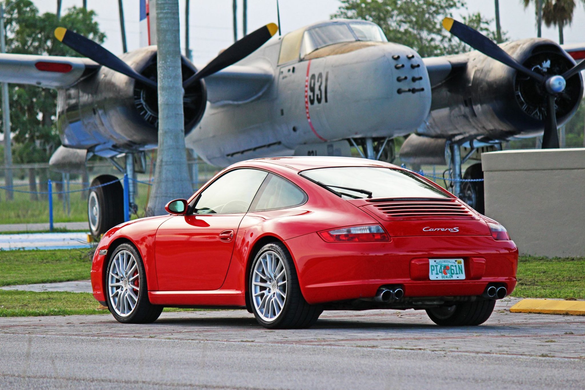 484667 Hintergrundbilder und Porsche 911 Carrera S Bilder auf dem Desktop. Laden Sie  Bildschirmschoner kostenlos auf den PC herunter