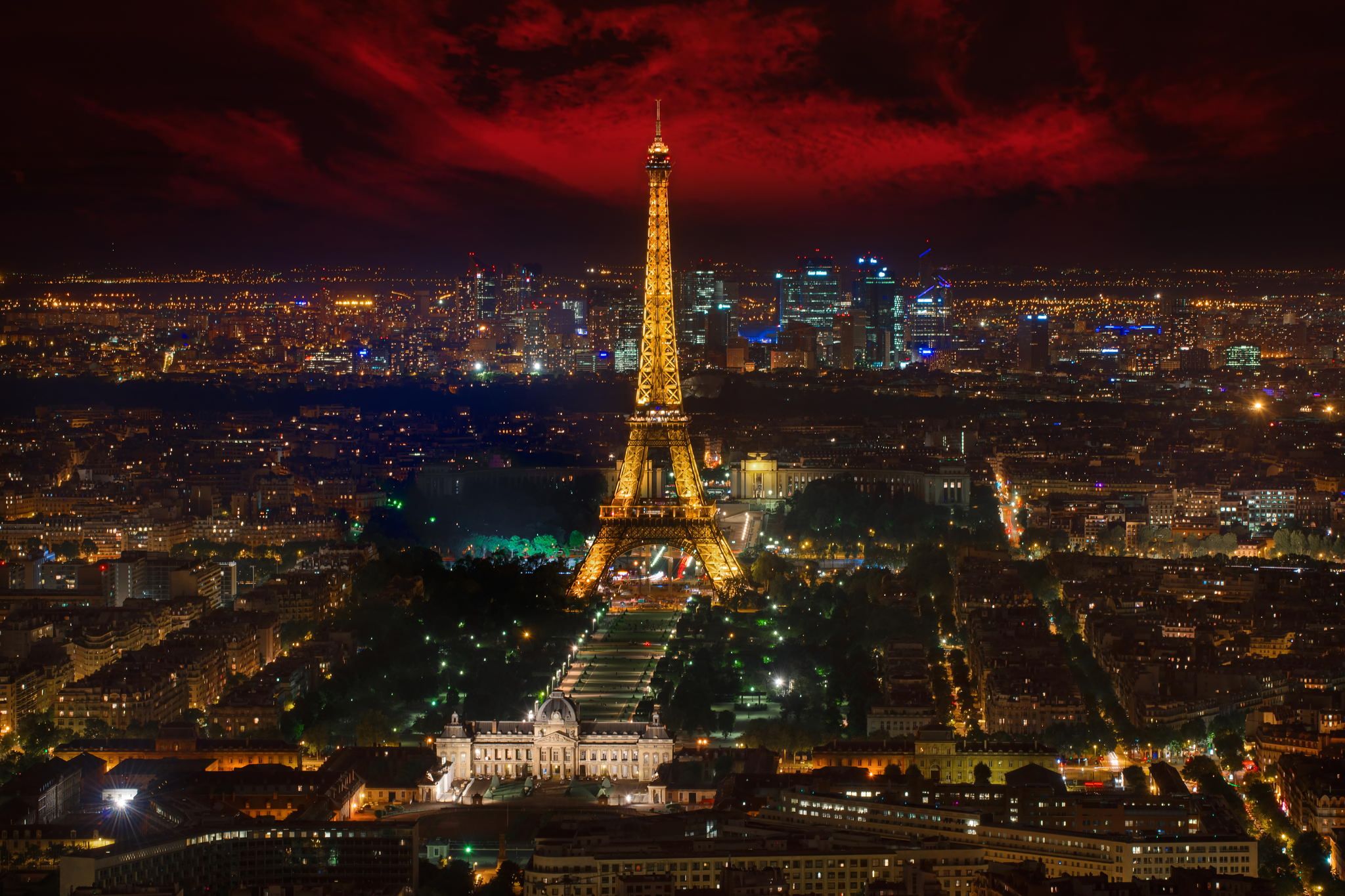PCデスクトップに街, パリ, エッフェル塔, モニュメント, 光, フランス, 夜, マンメイド, 街並み画像を無料でダウンロード