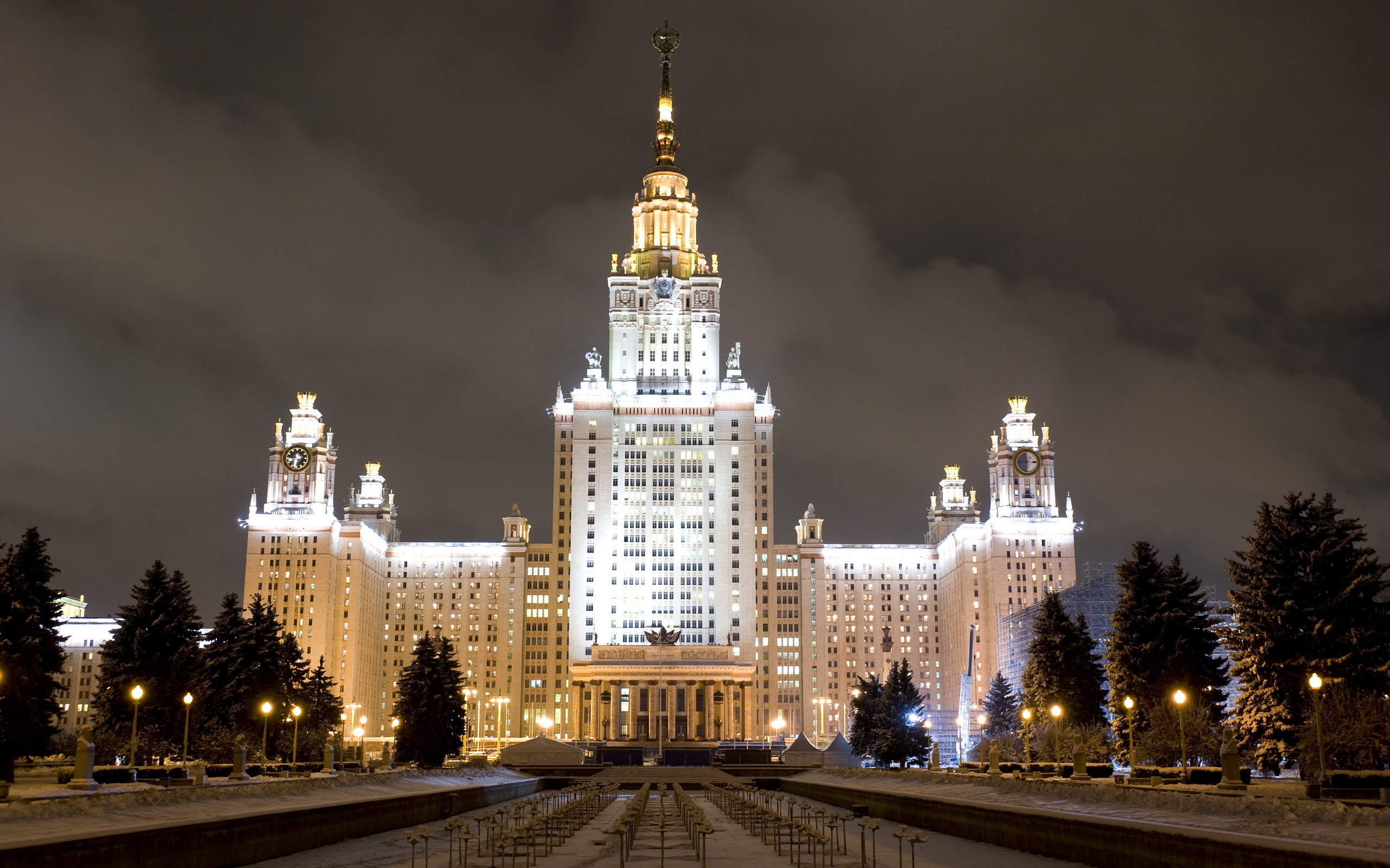 Die besten Moskauer Staatsuniversität-Hintergründe für den Telefonbildschirm