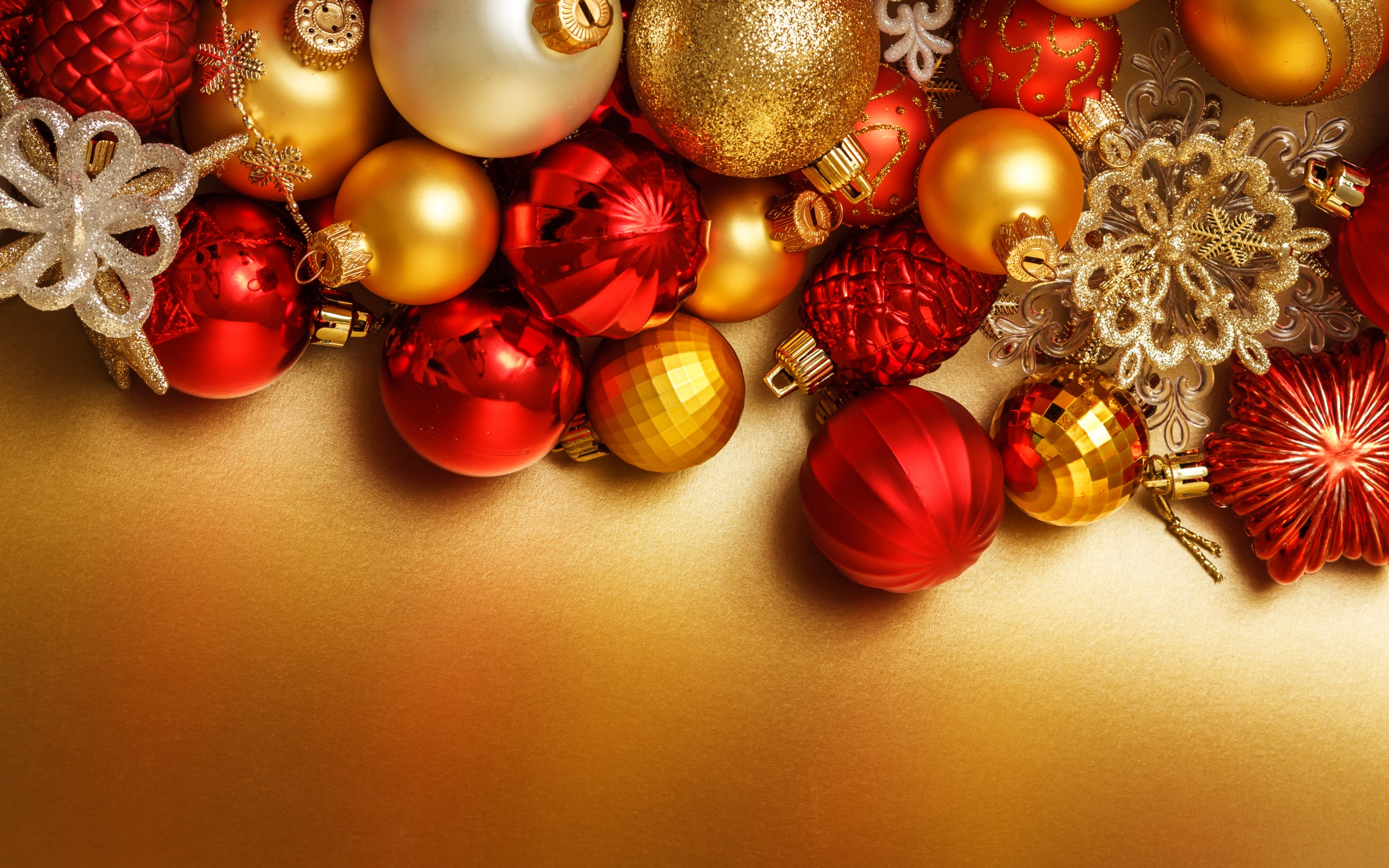 Download mobile wallpaper Christmas, Holiday, Decoration for free.