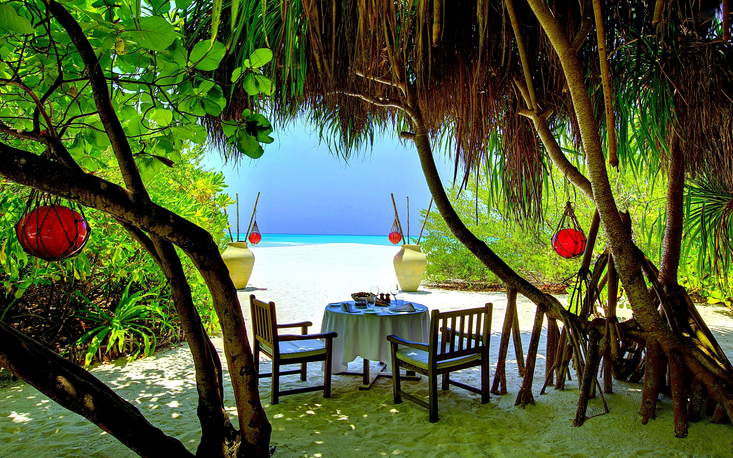 734359 télécharger le fond d'écran maldives, table, photographie, vacances, plage, la nature, tropical - économiseurs d'écran et images gratuitement