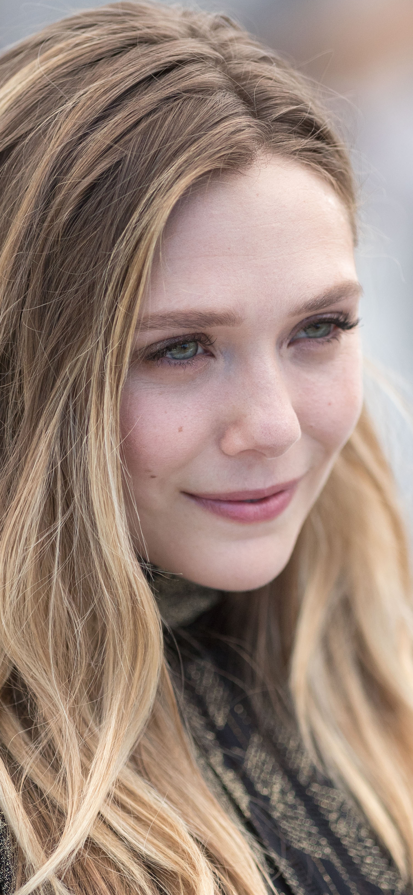 Téléchargez des papiers peints mobile Célébrités, Elisabeth Olsen gratuitement.