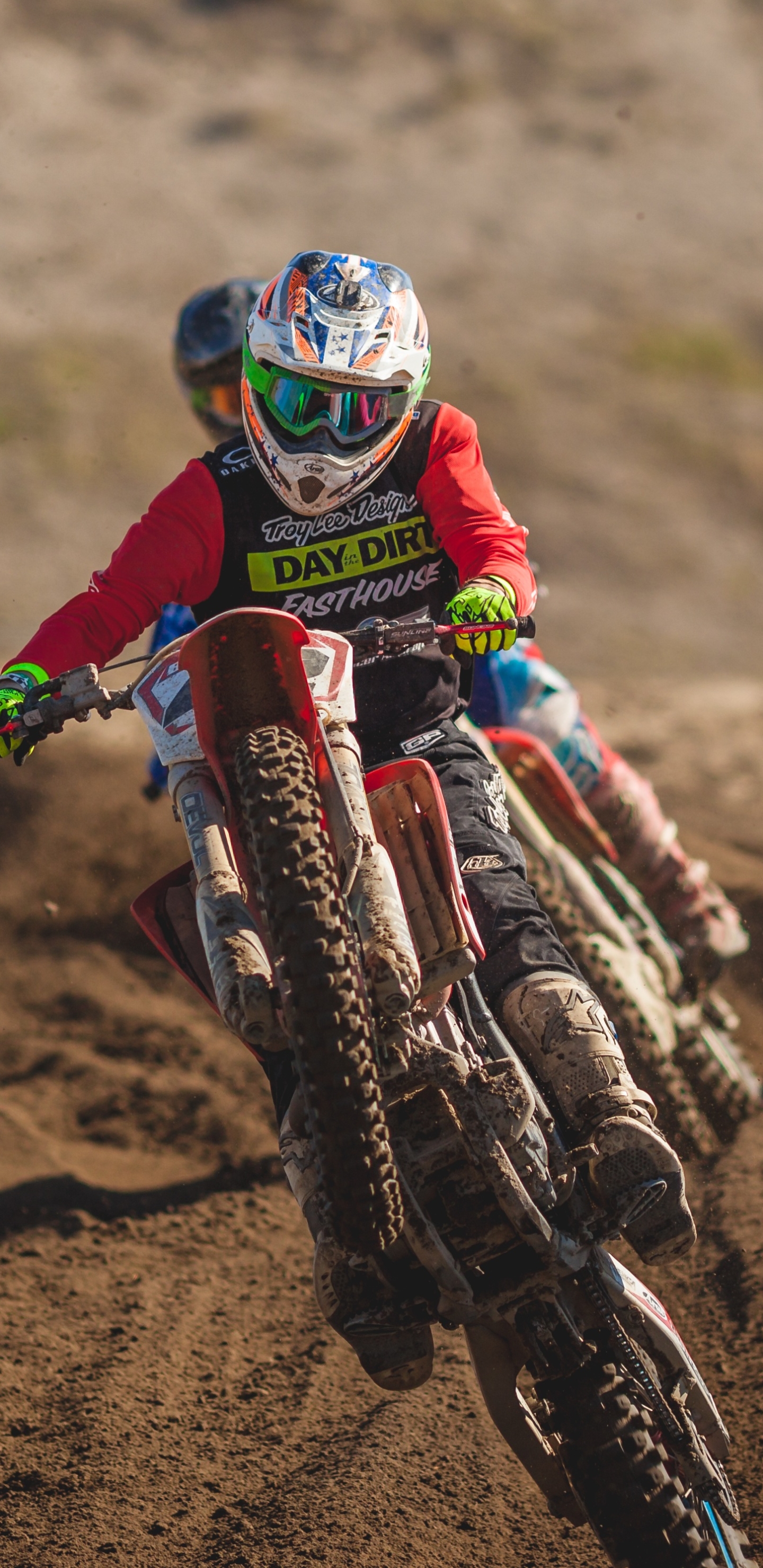 Download mobile wallpaper Sports, Motocross, Motorcycle, Dirt, Racing for free.