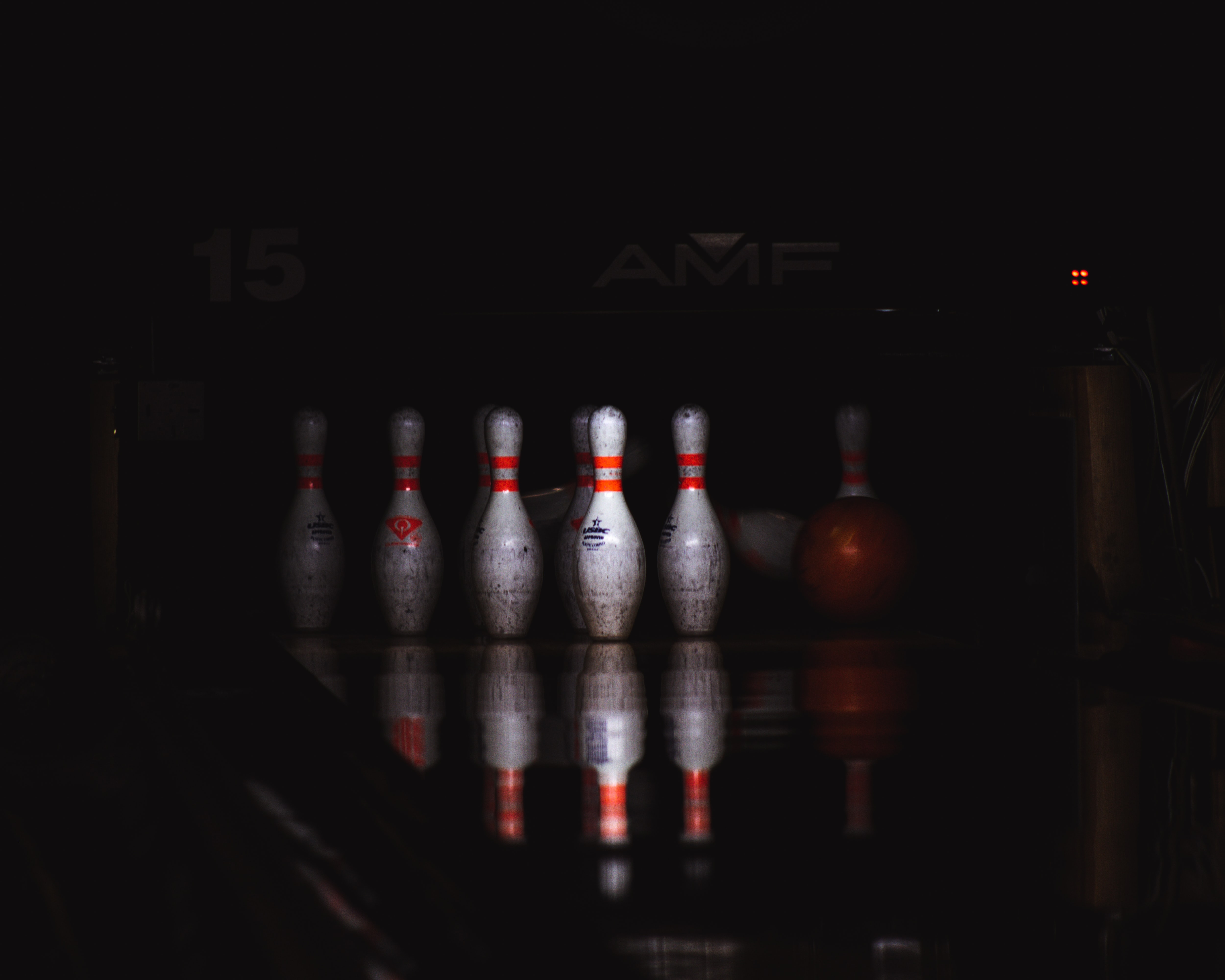 bowling, reflection, dark, game, skittles