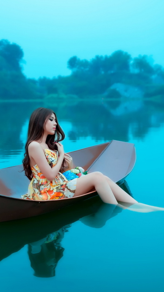 Download mobile wallpaper Water, Boat, Women, Asian for free.