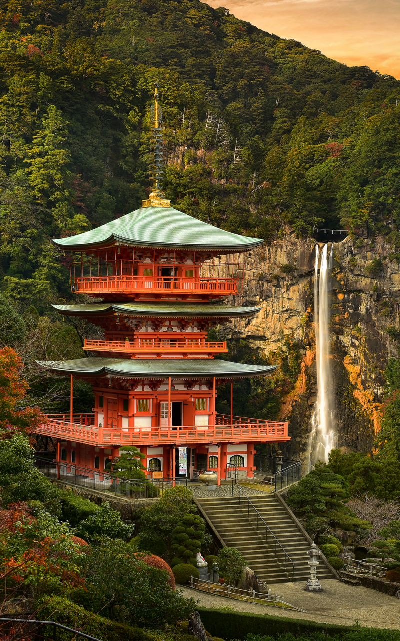 1175988 скачать обои религиозные, сейганто дзи, храм, водопад начи, водопад нати, вакаяма, префектура вакаяма, япония, храмы - заставки и картинки бесплатно