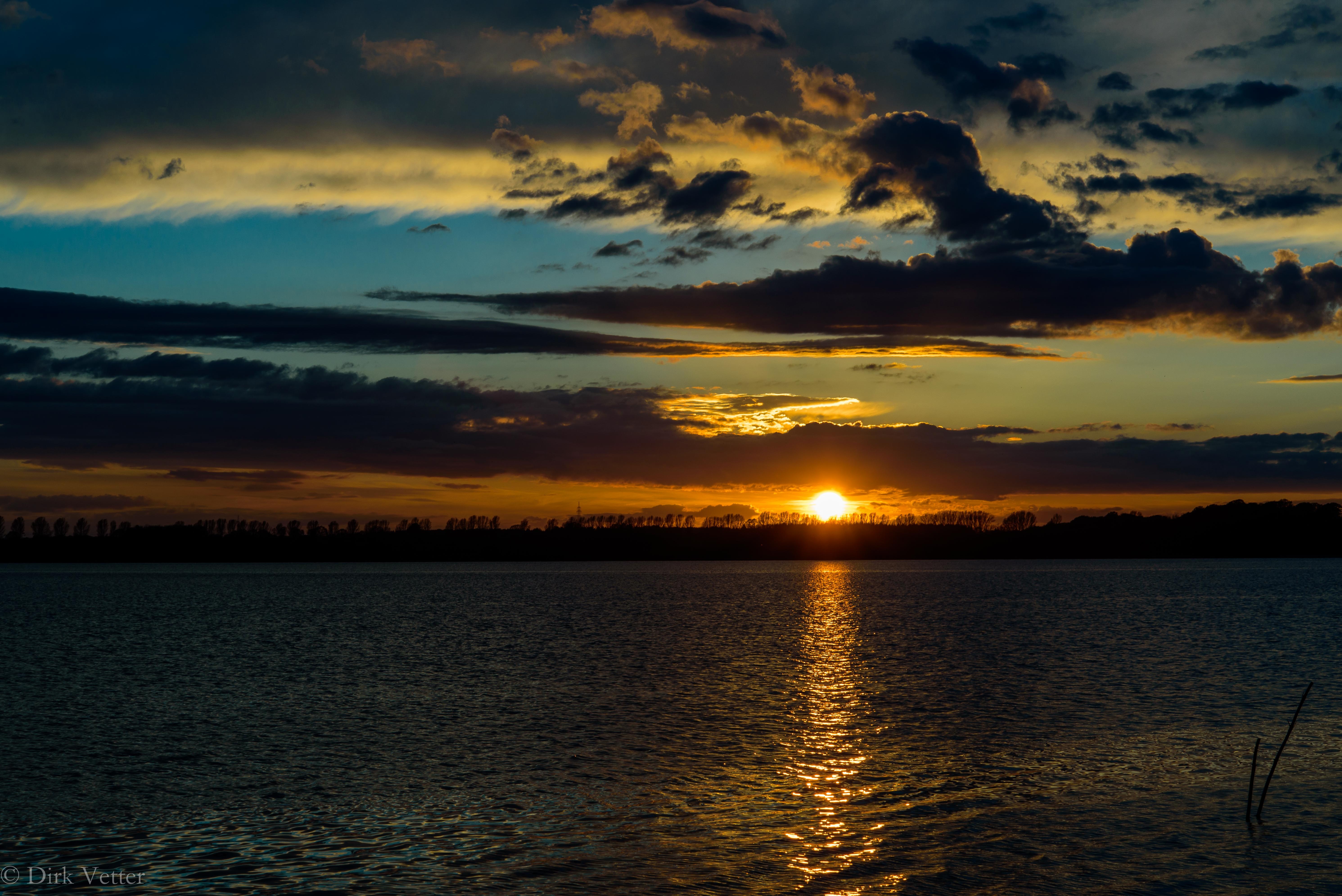 Free HD clouds, dark, nature, sunset, twilight, lake, ripples, ripple, dusk