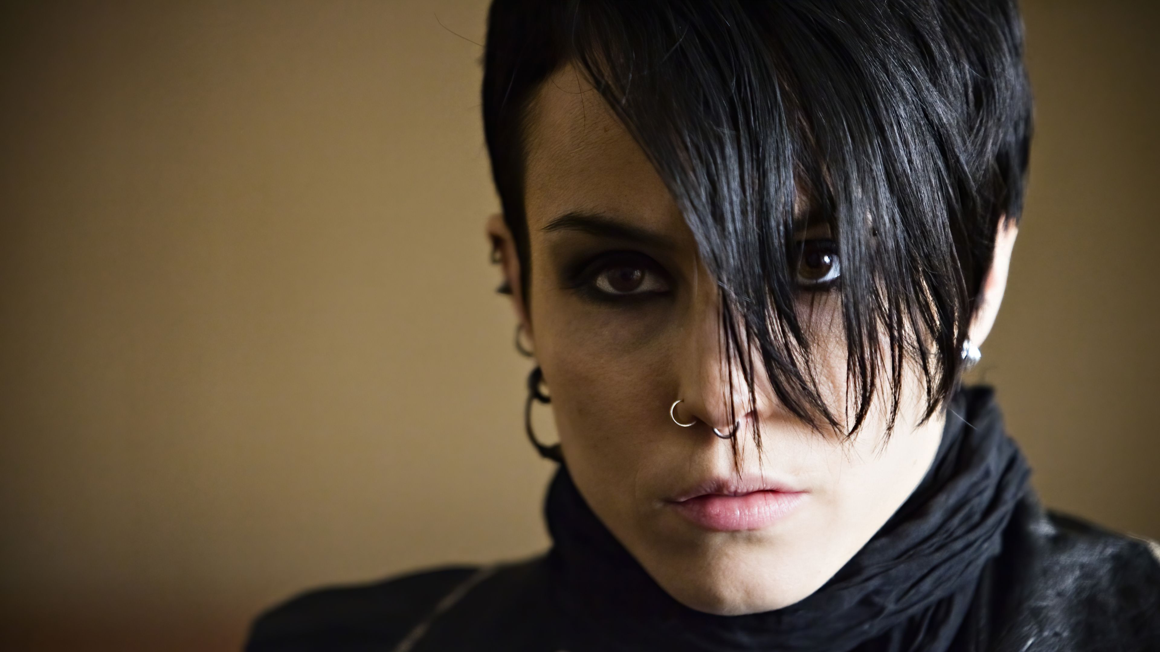 Download mobile wallpaper Movie, Noomi Rapace, The Girl With The Dragon Tattoo for free.