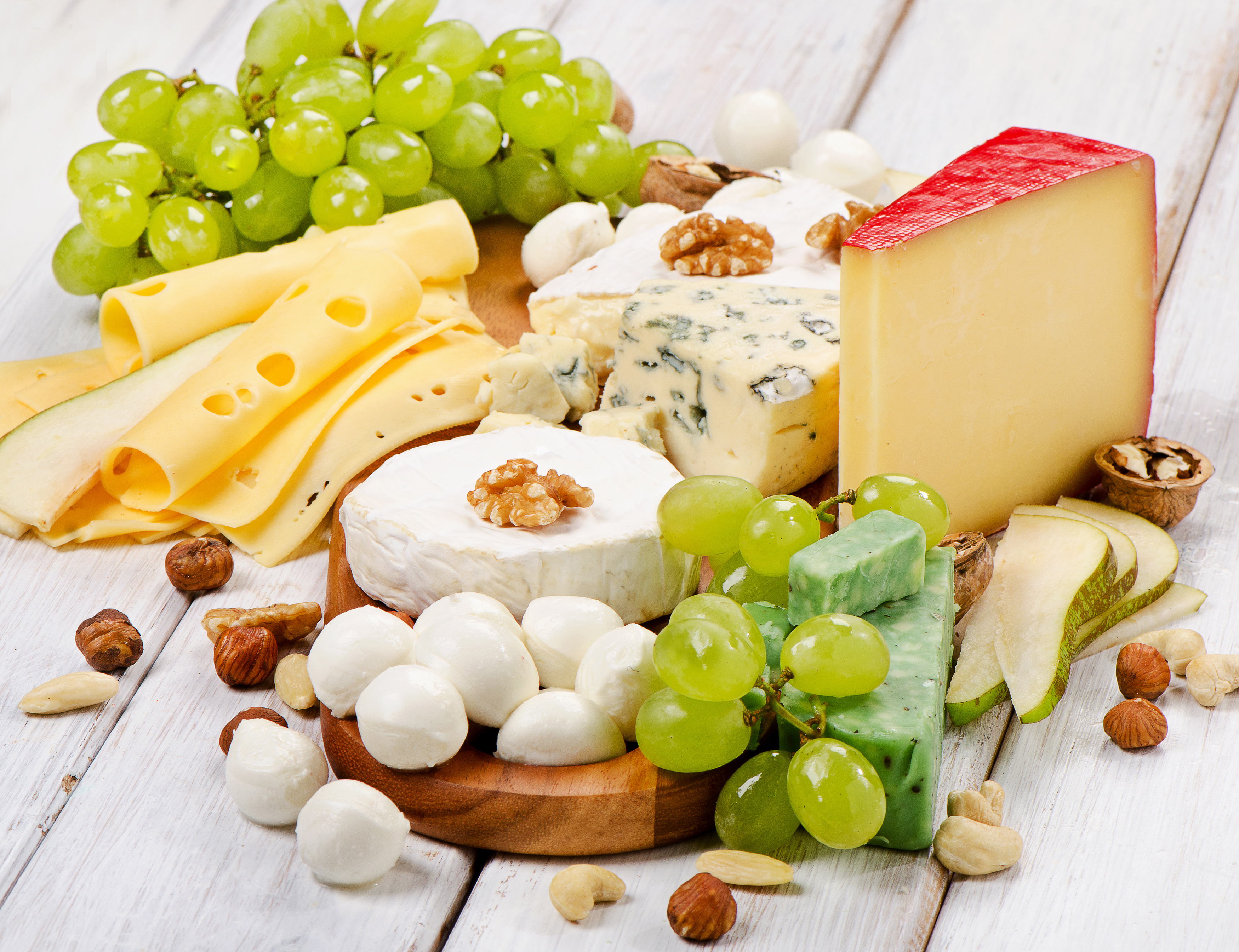 Download mobile wallpaper Food, Cheese, Grapes, Still Life for free.