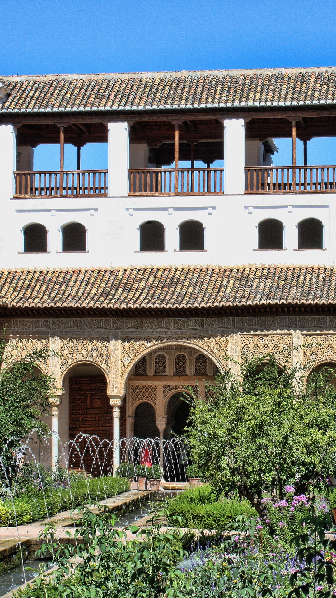 Download mobile wallpaper Castles, Building, Garden, Spain, Granada, Man Made, Alhambra for free.