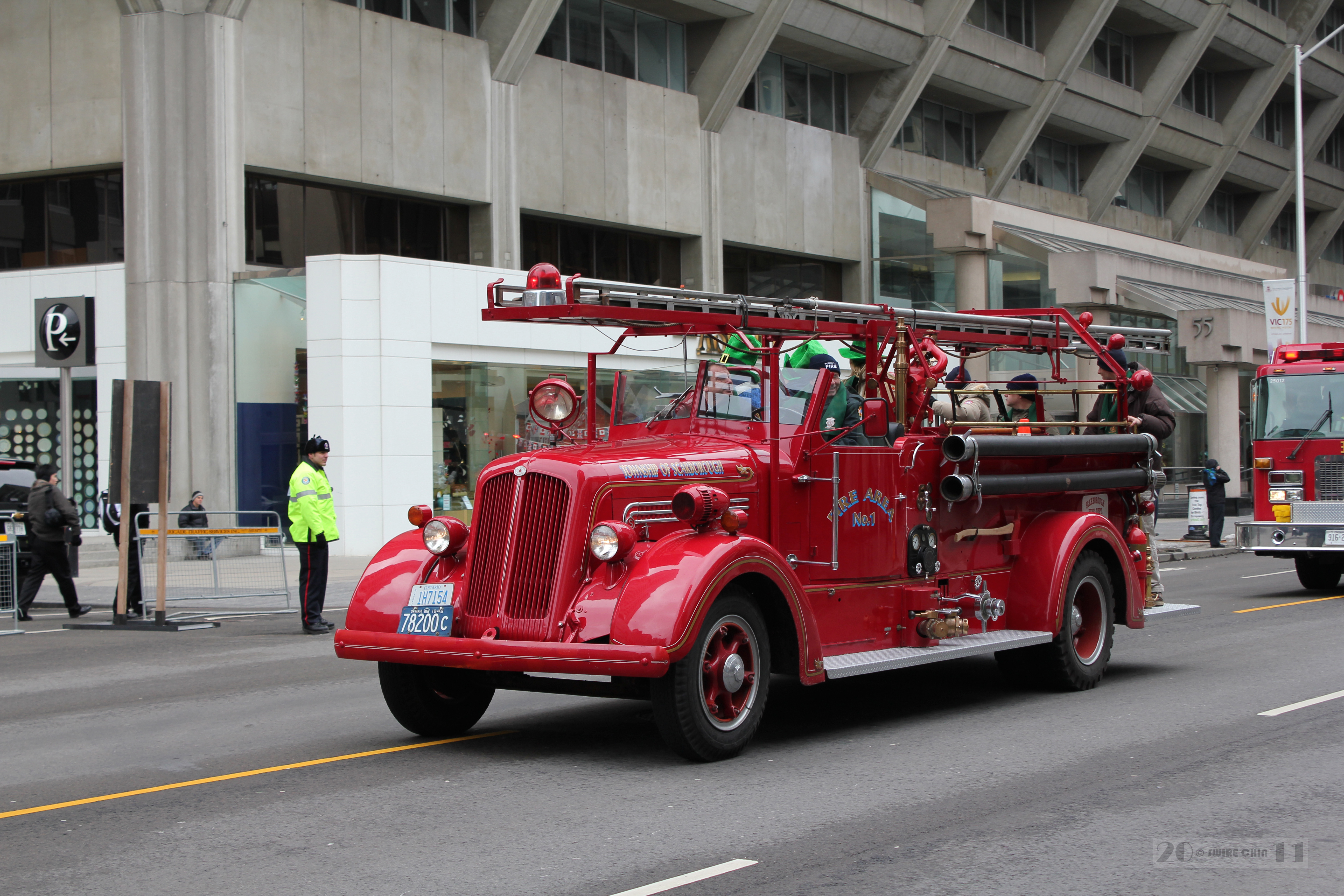 598563 скачать обои пожарная машина, транспортные средства - заставки и картинки бесплатно