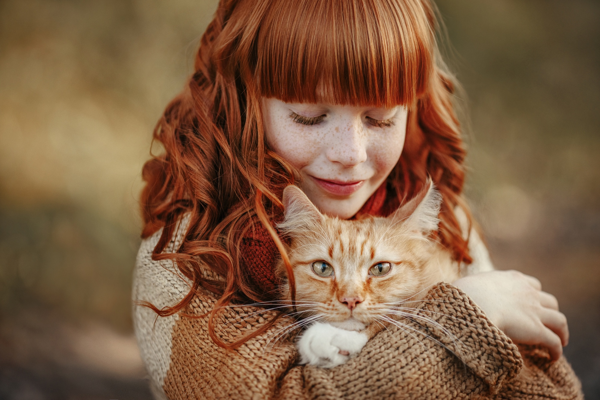 Free download wallpaper Cat, Smile, Redhead, Child, Photography, Freckles, Depth Of Field on your PC desktop
