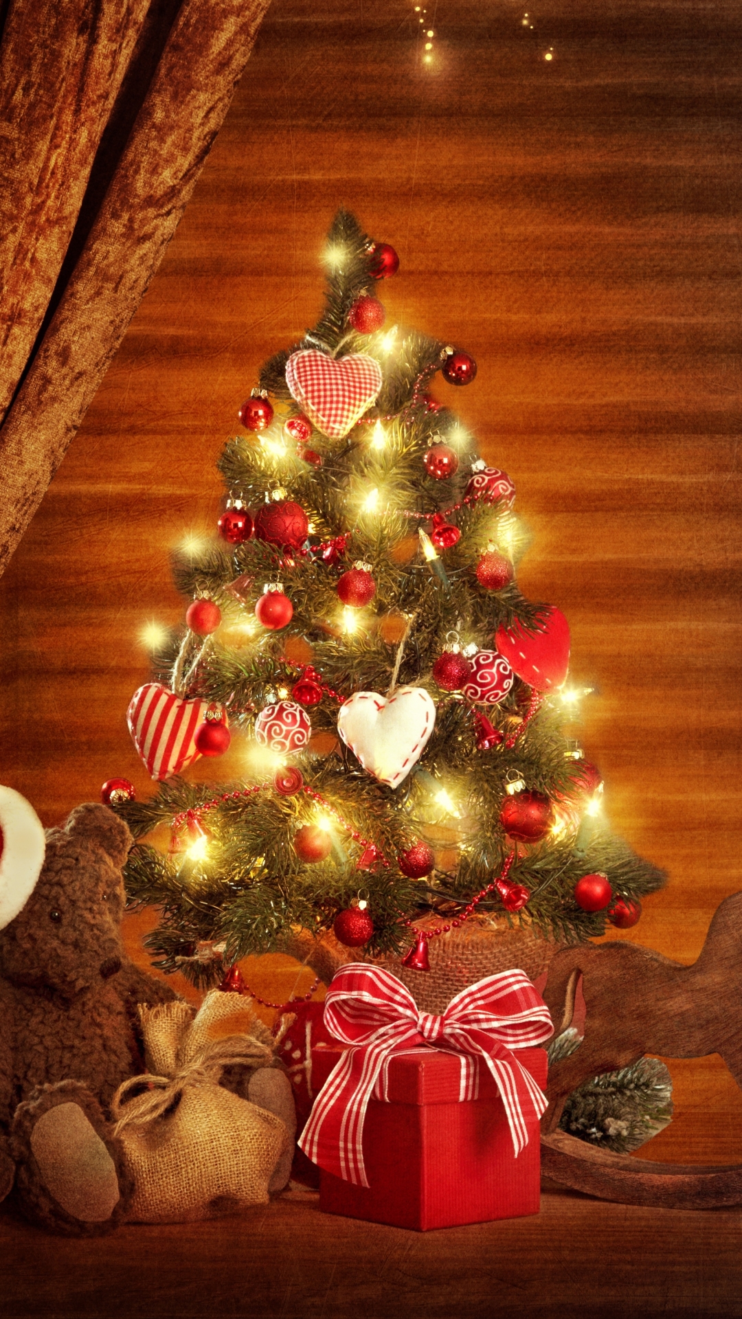 Download mobile wallpaper Christmas, Holiday, Gift, Christmas Tree, Christmas Ornaments for free.