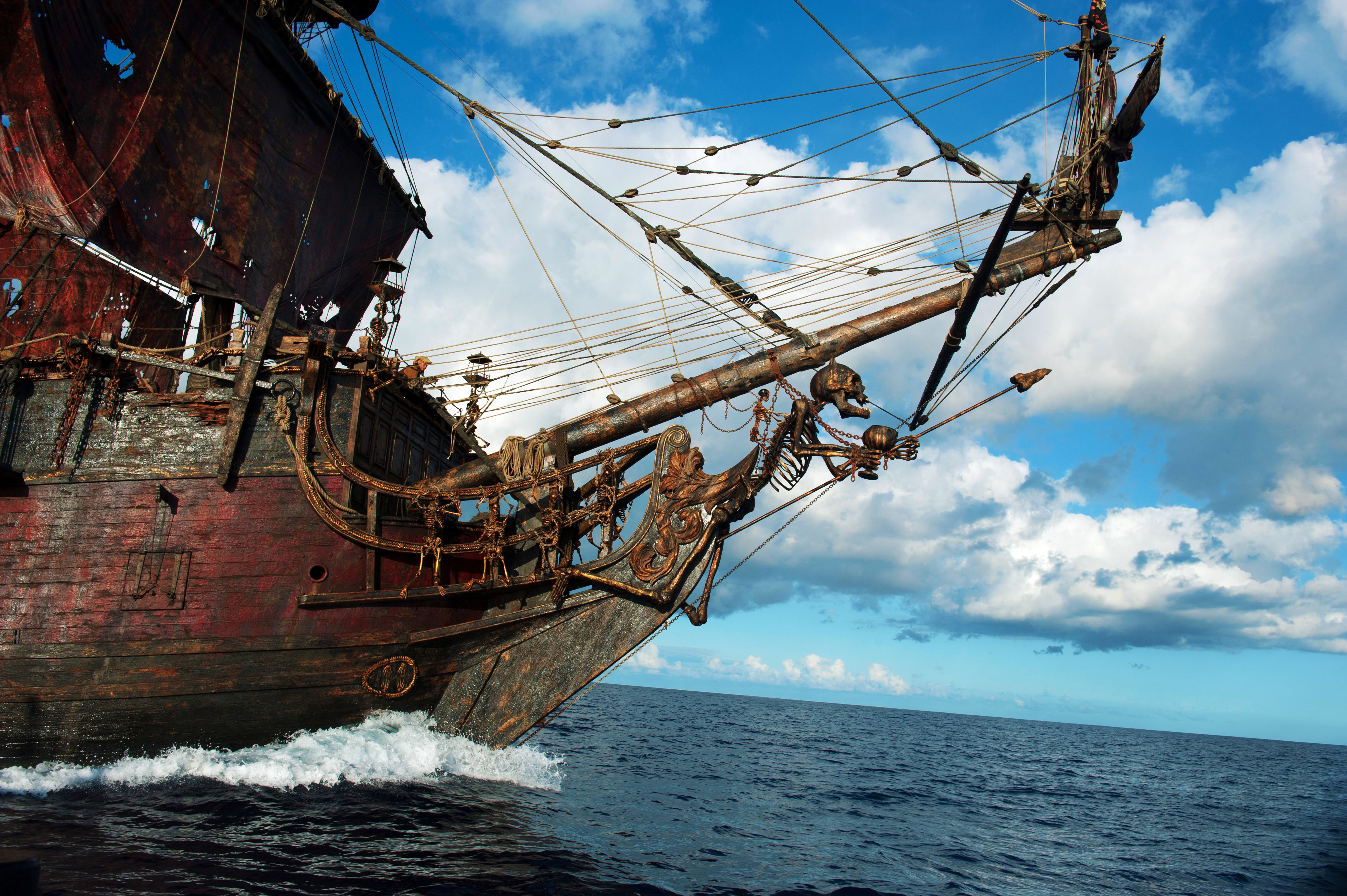 Download mobile wallpaper Pirates Of The Caribbean: On Stranger Tides, Pirates Of The Caribbean, Movie for free.