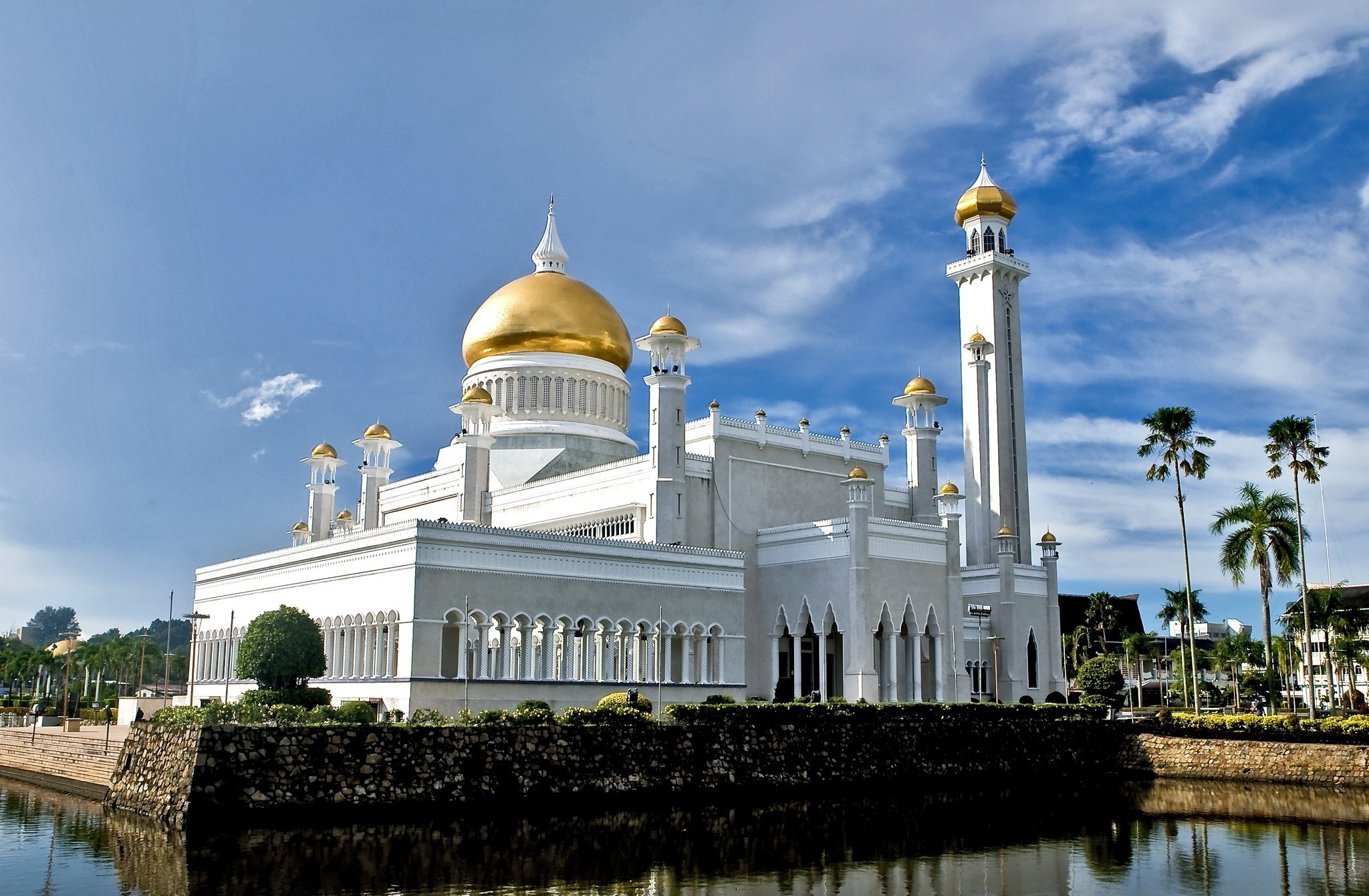 341125 télécharger le fond d'écran religieux, mosquée sultan omar ali saifuddin, bandar seri begawan, brunéi, mosquées - économiseurs d'écran et images gratuitement