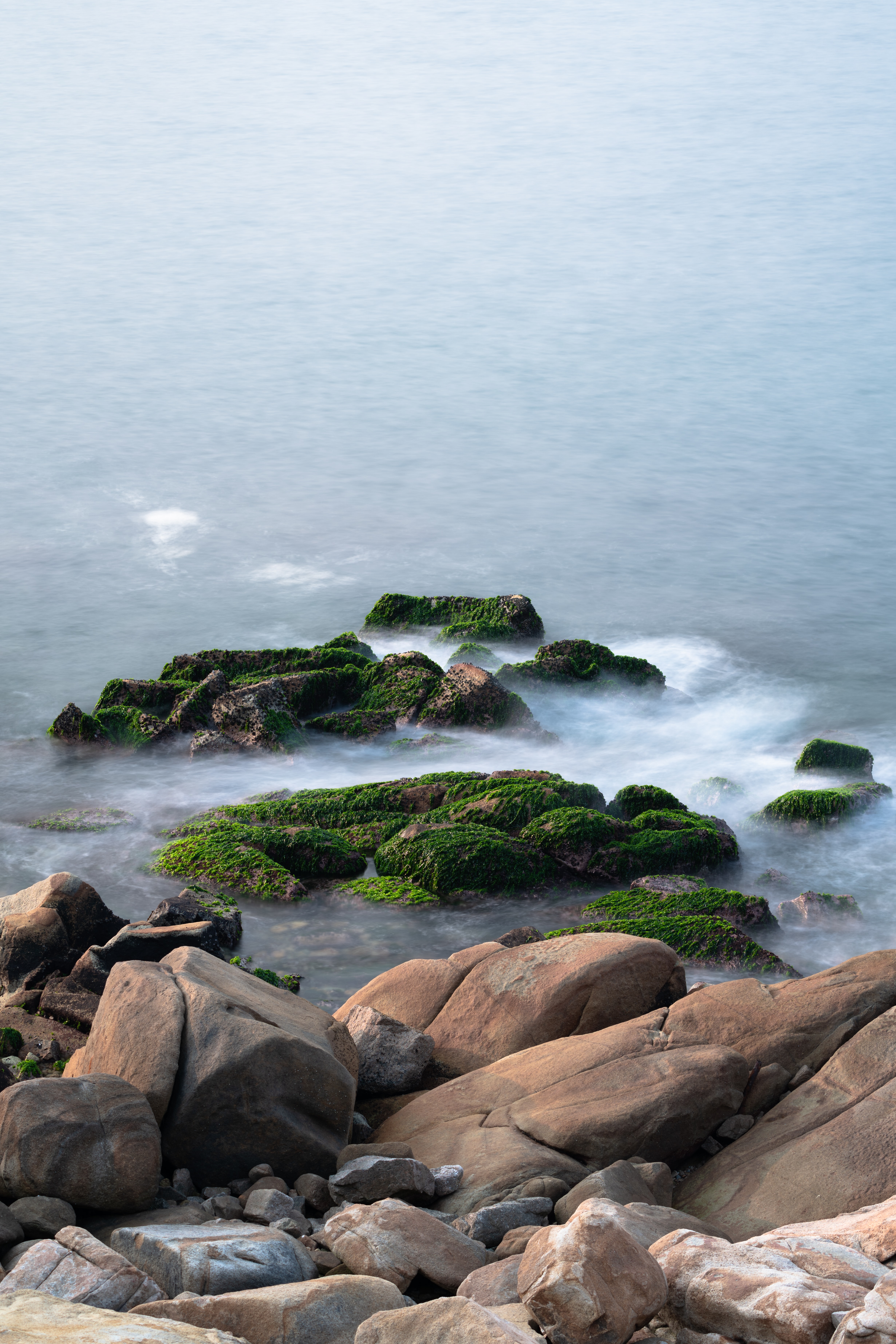 Download mobile wallpaper Stones, Waves, Water, Moss, Nature for free.