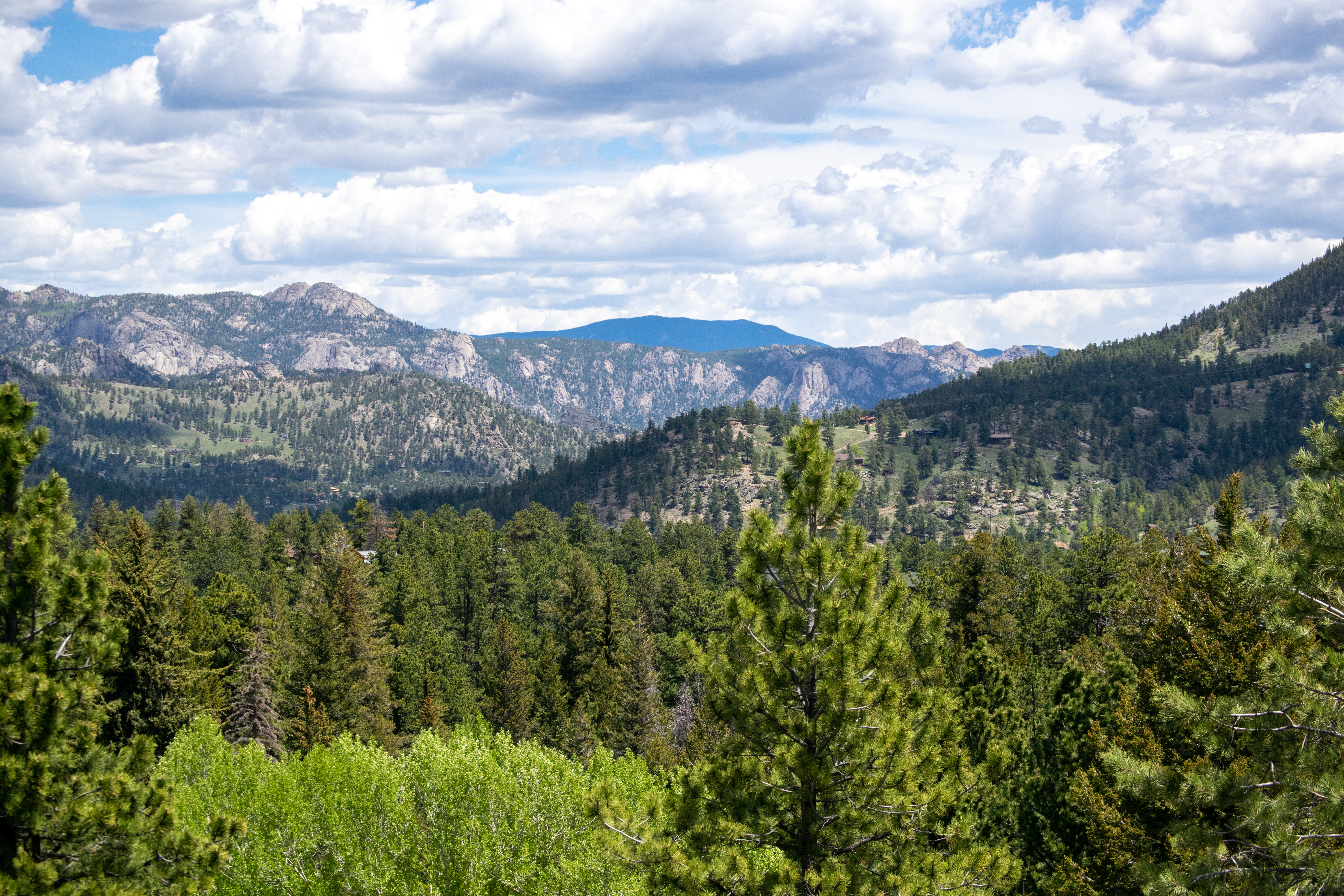 Laden Sie das Natur, Clouds, Mountains, Wald, Landschaft-Bild kostenlos auf Ihren PC-Desktop herunter