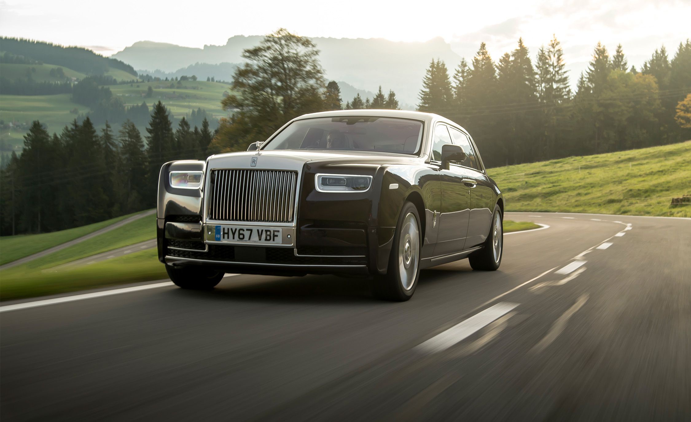 Téléchargez des papiers peints mobile Rolls Royce, Voiture, Véhicules, Voiture Noire, Rolls Royce Phantom gratuitement.