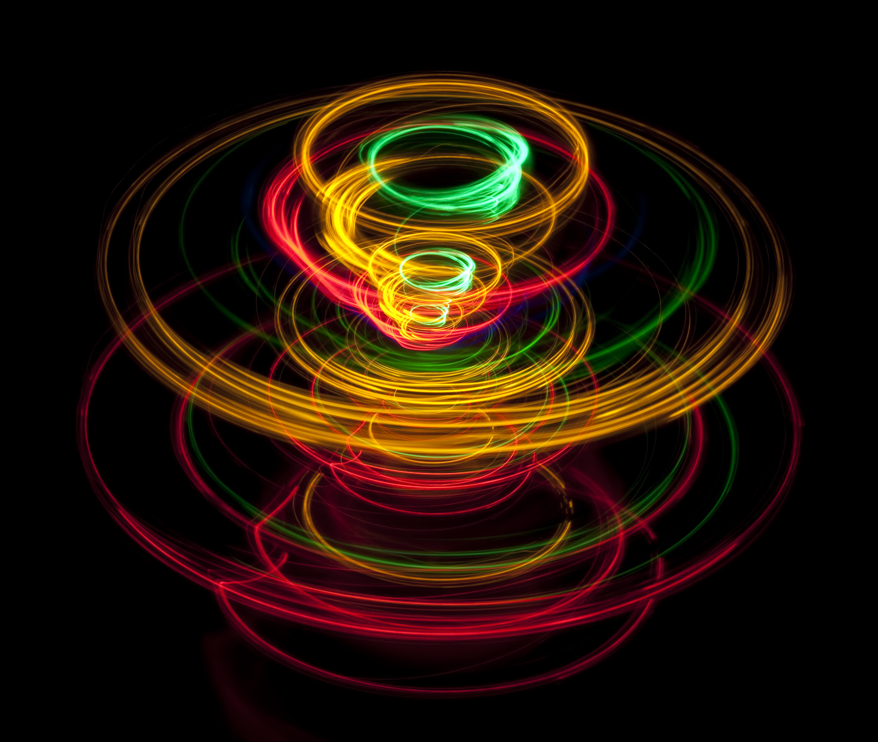 Free download wallpaper Circles, Shine, Light, Motley, Long Exposure, Abstract, Multicolored, Glow on your PC desktop