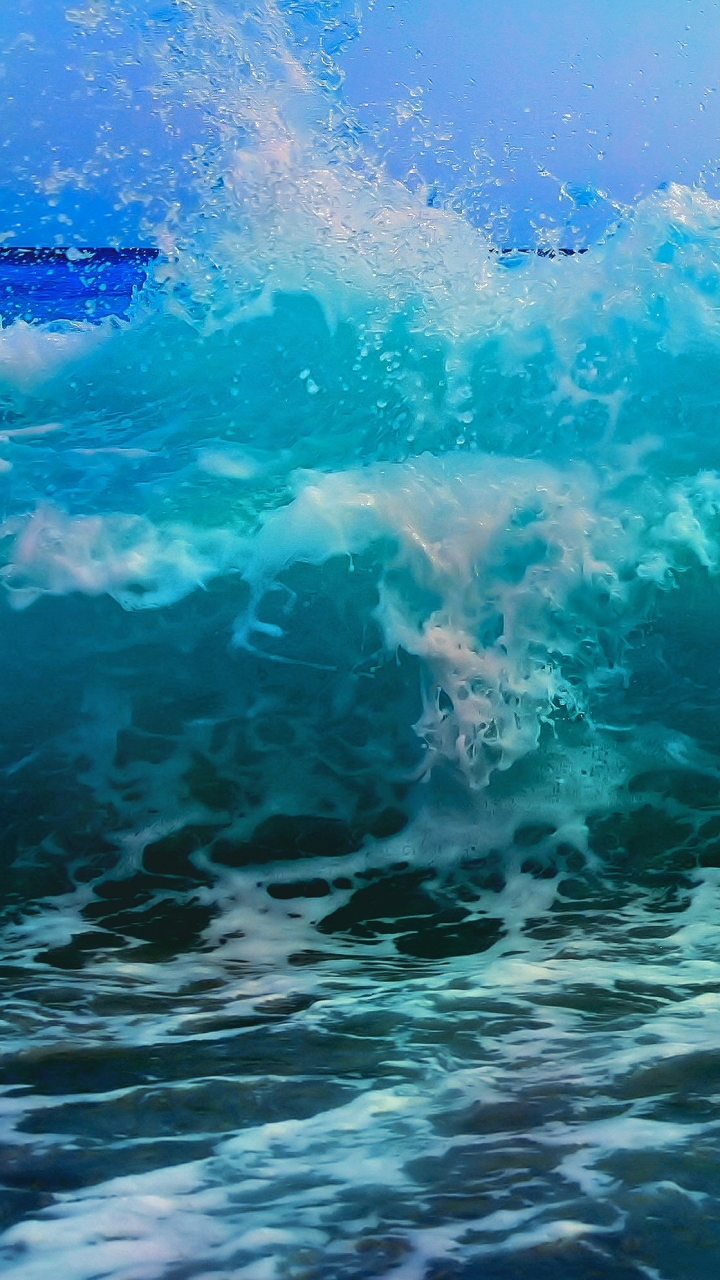 Download mobile wallpaper Water, Sea, Horizon, Ocean, Splash, Earth, Wave for free.