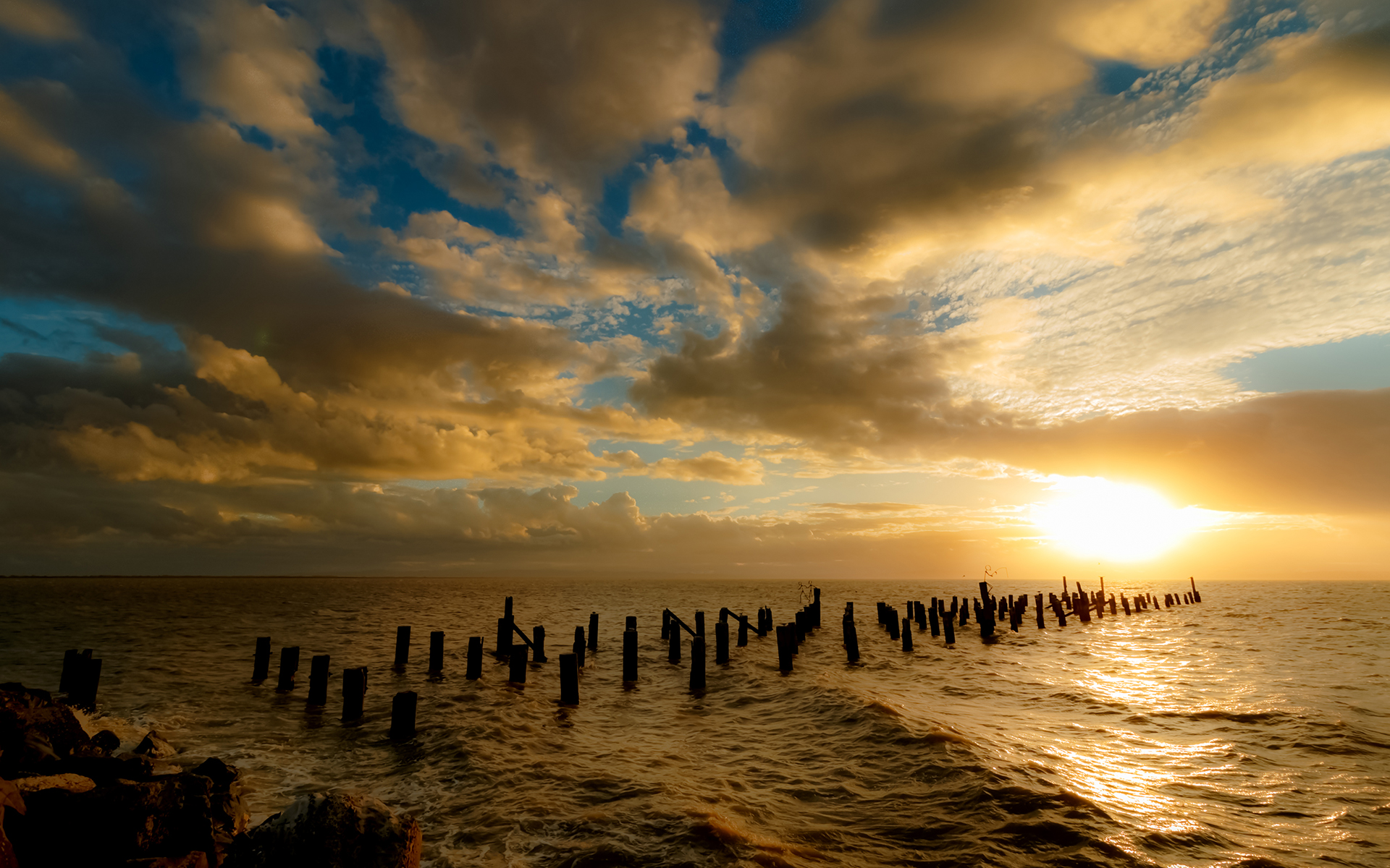 Free download wallpaper Sunset, Sea, Horizon, Ocean, Earth, Cloud on your PC desktop