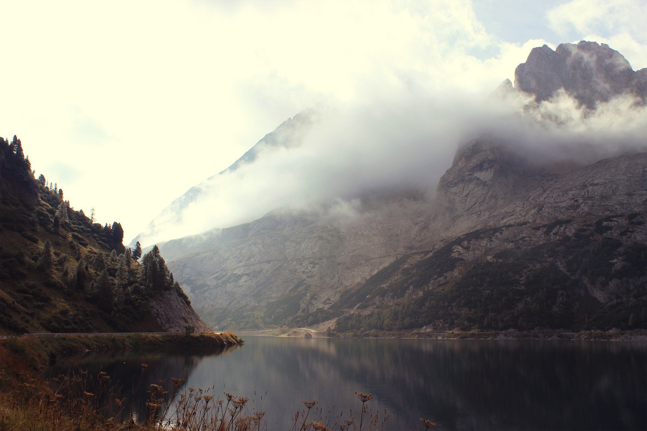 Descarga gratuita de fondo de pantalla para móvil de Montañas, Montaña, Tierra/naturaleza.