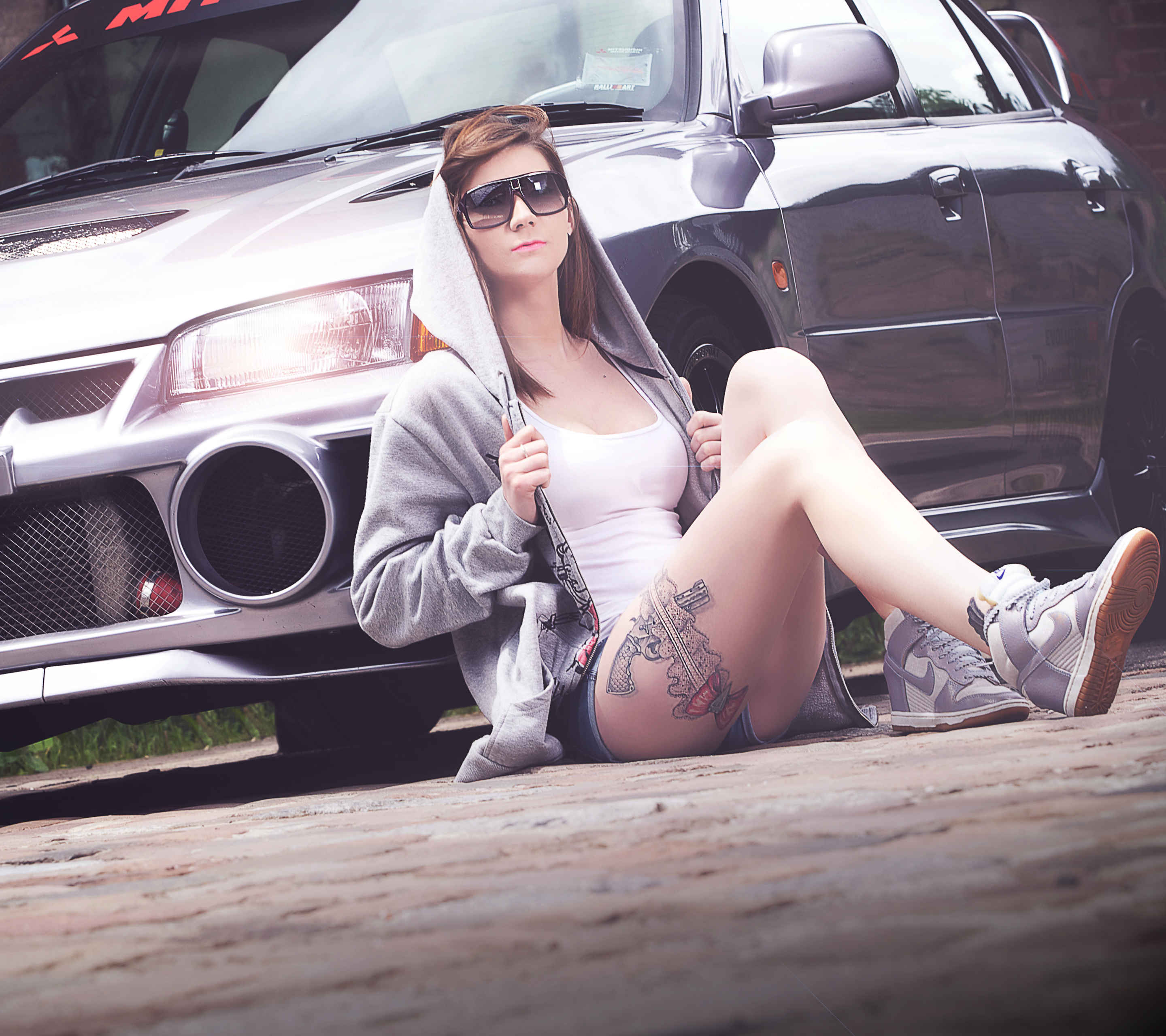 Download mobile wallpaper Women, Girls & Cars for free.