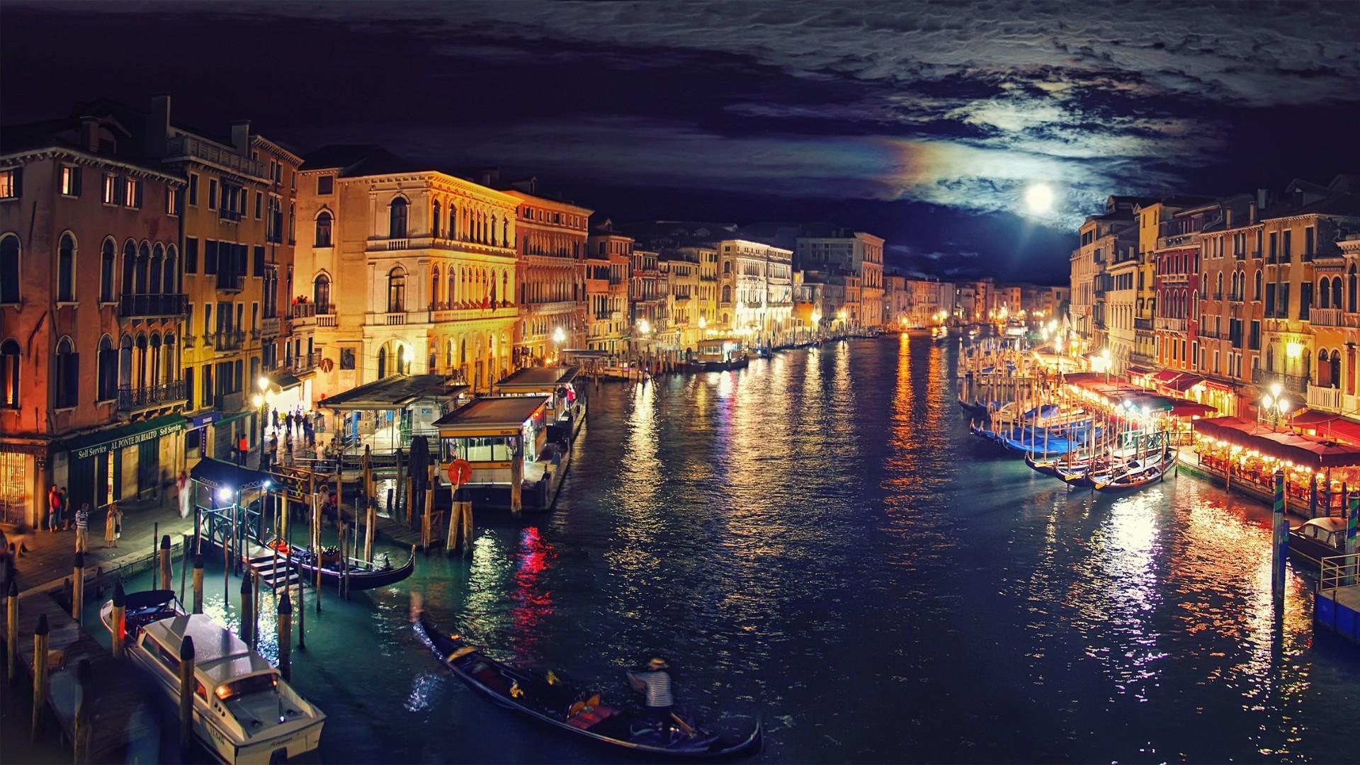 Téléchargez des papiers peints mobile Nuit, Italie, Venise, Ville, Imeuble, Lumière, Canal, Gondole, Construction Humaine gratuitement.