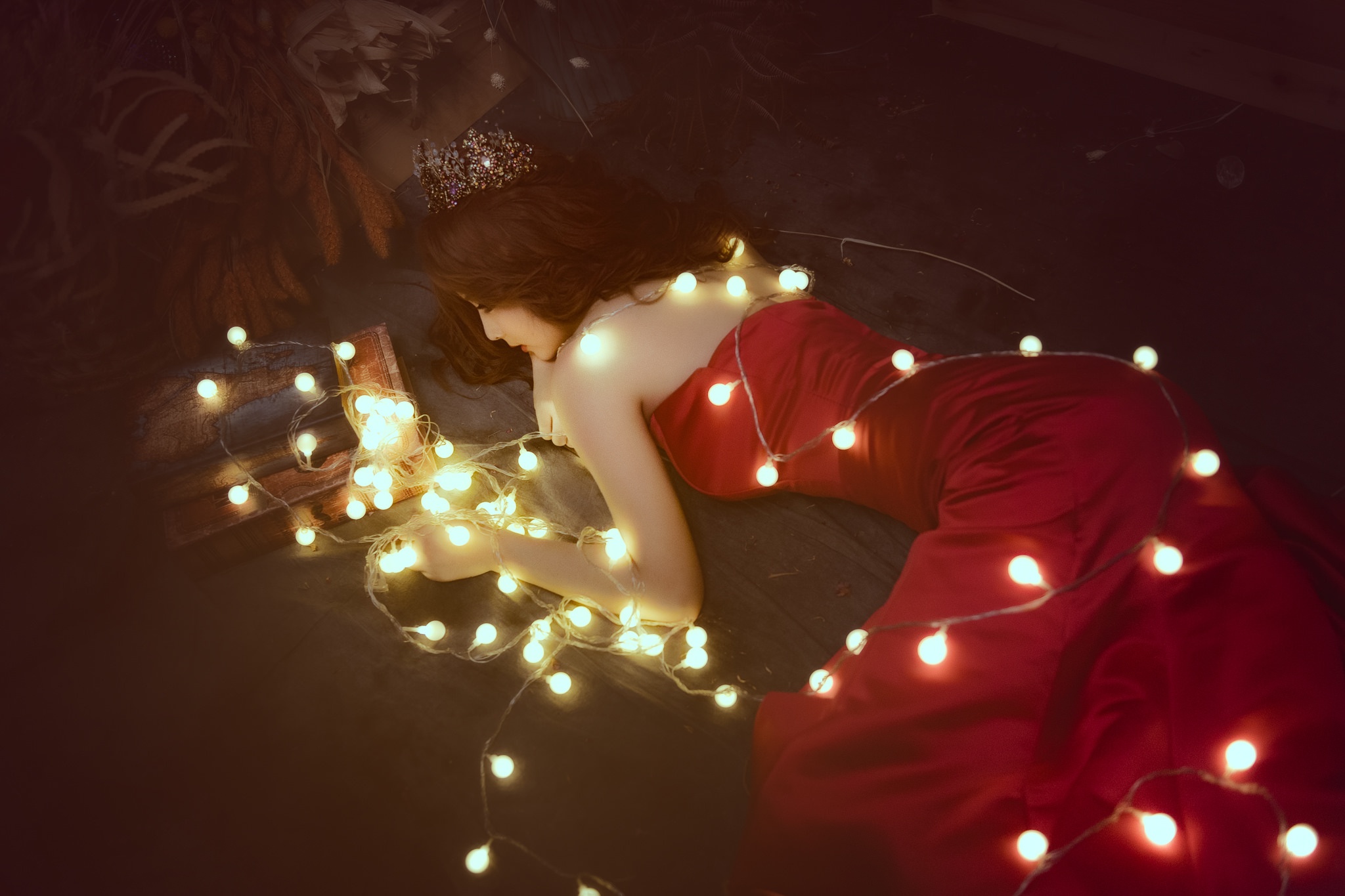 Free download wallpaper Light, Brunette, Women, Asian, Red Dress, Lying Down on your PC desktop