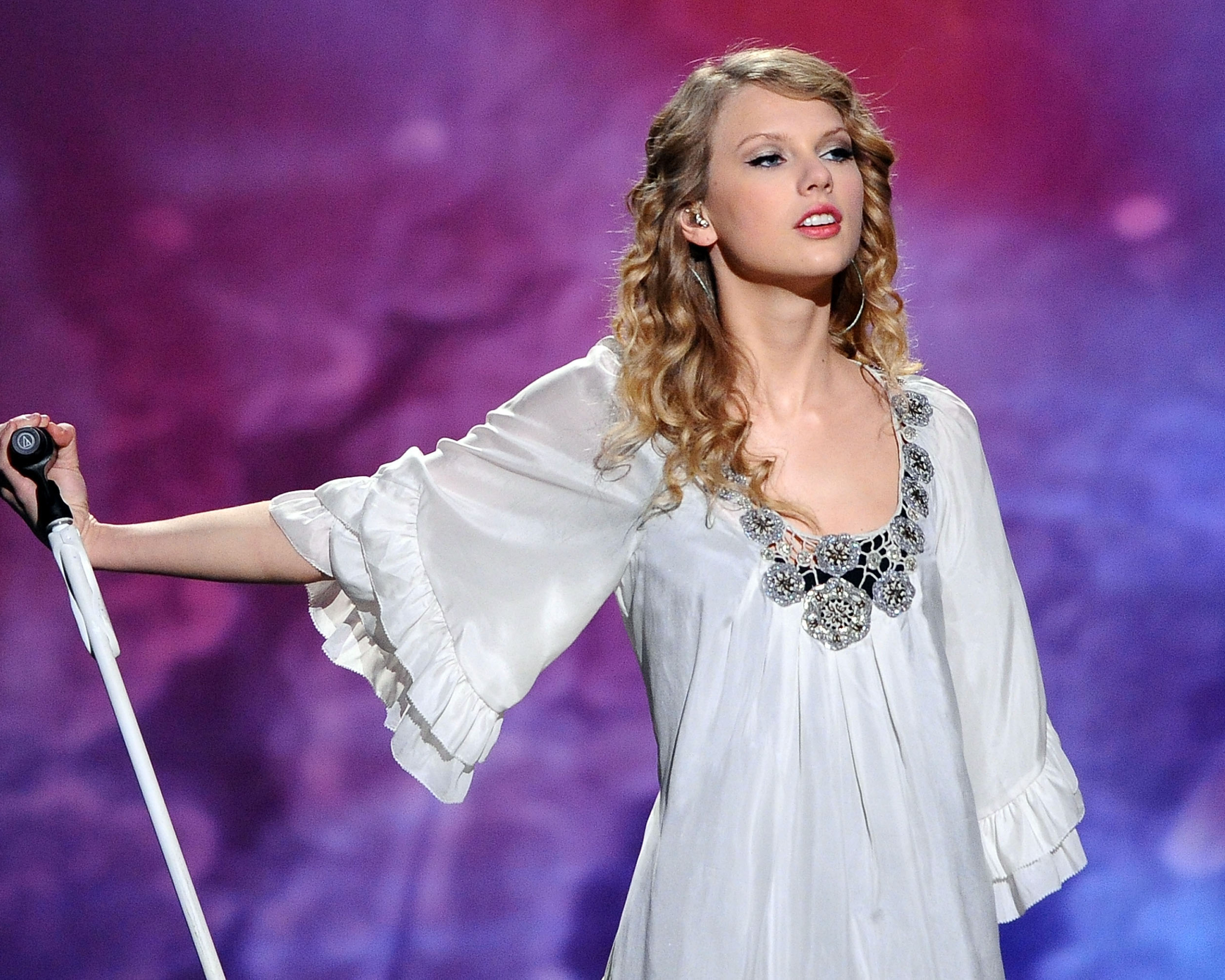 Free download wallpaper Music, Taylor Swift on your PC desktop