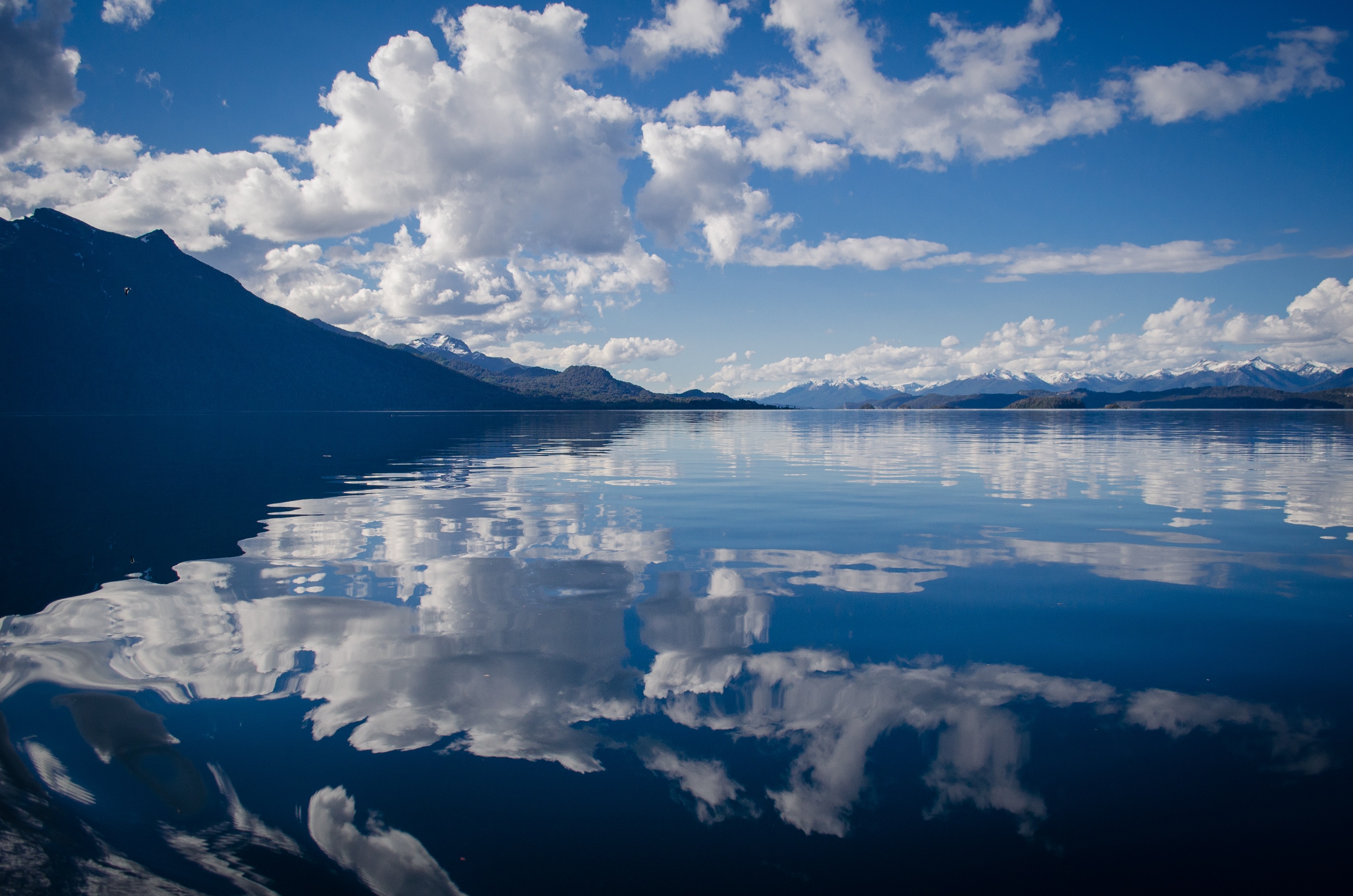 Download mobile wallpaper Nature, Lake, Reflection, Earth, Cloud for free.